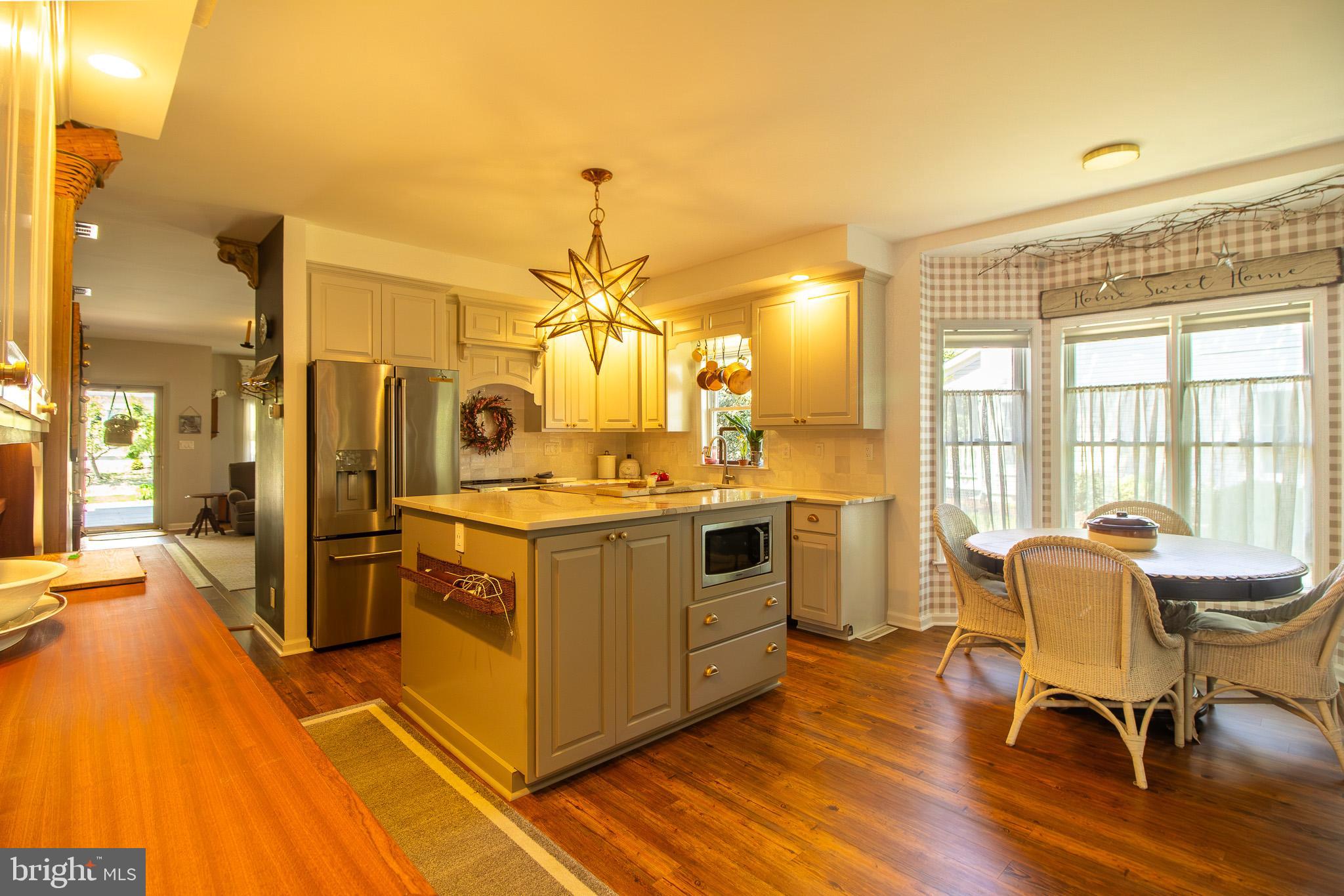 BAYWOOD - Residential
