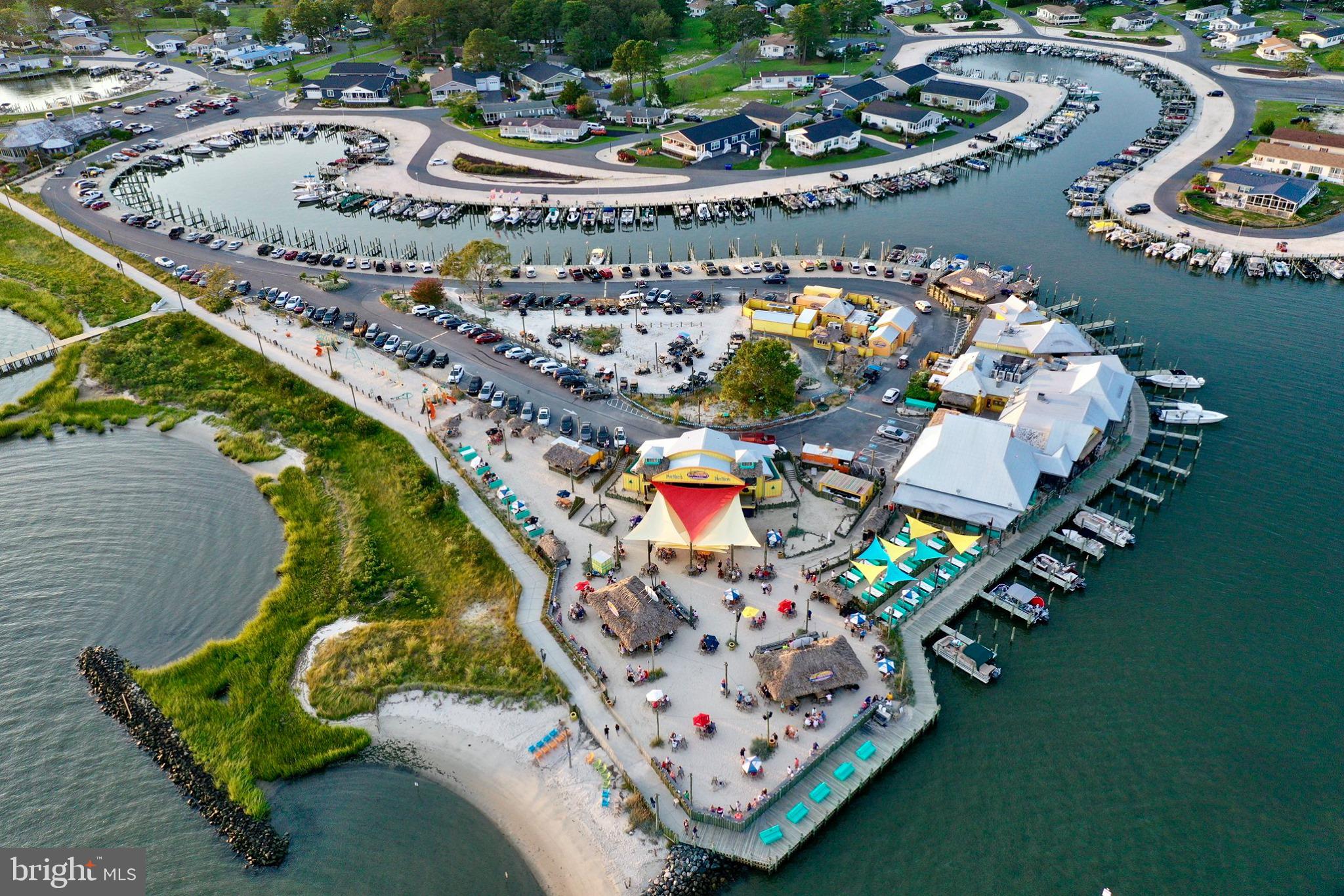 BAYWOOD - Residential