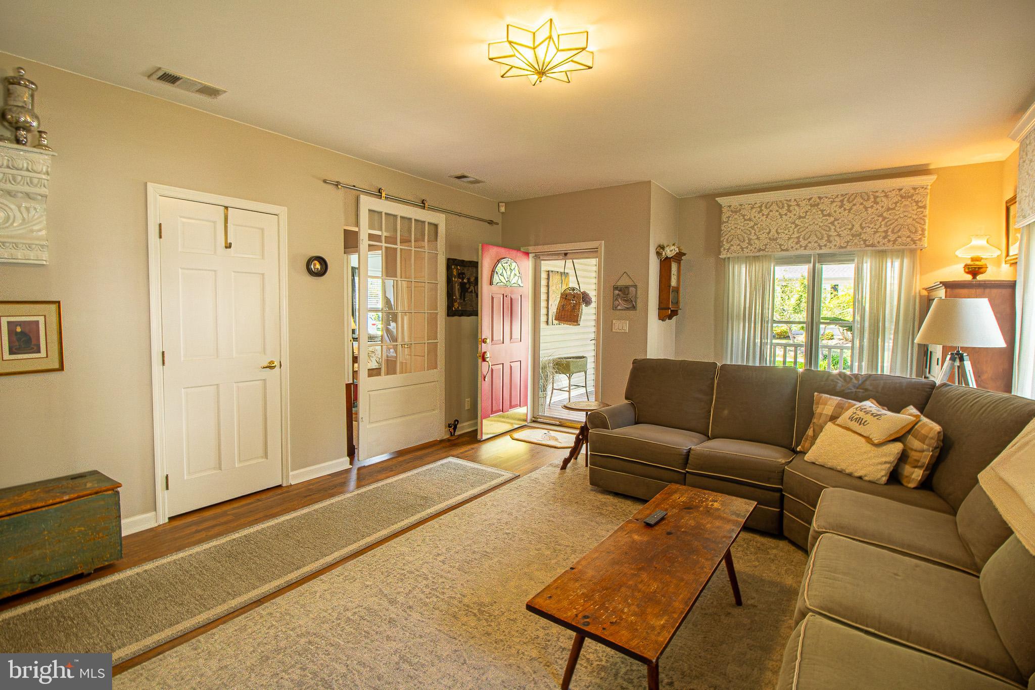 BAYWOOD - Residential