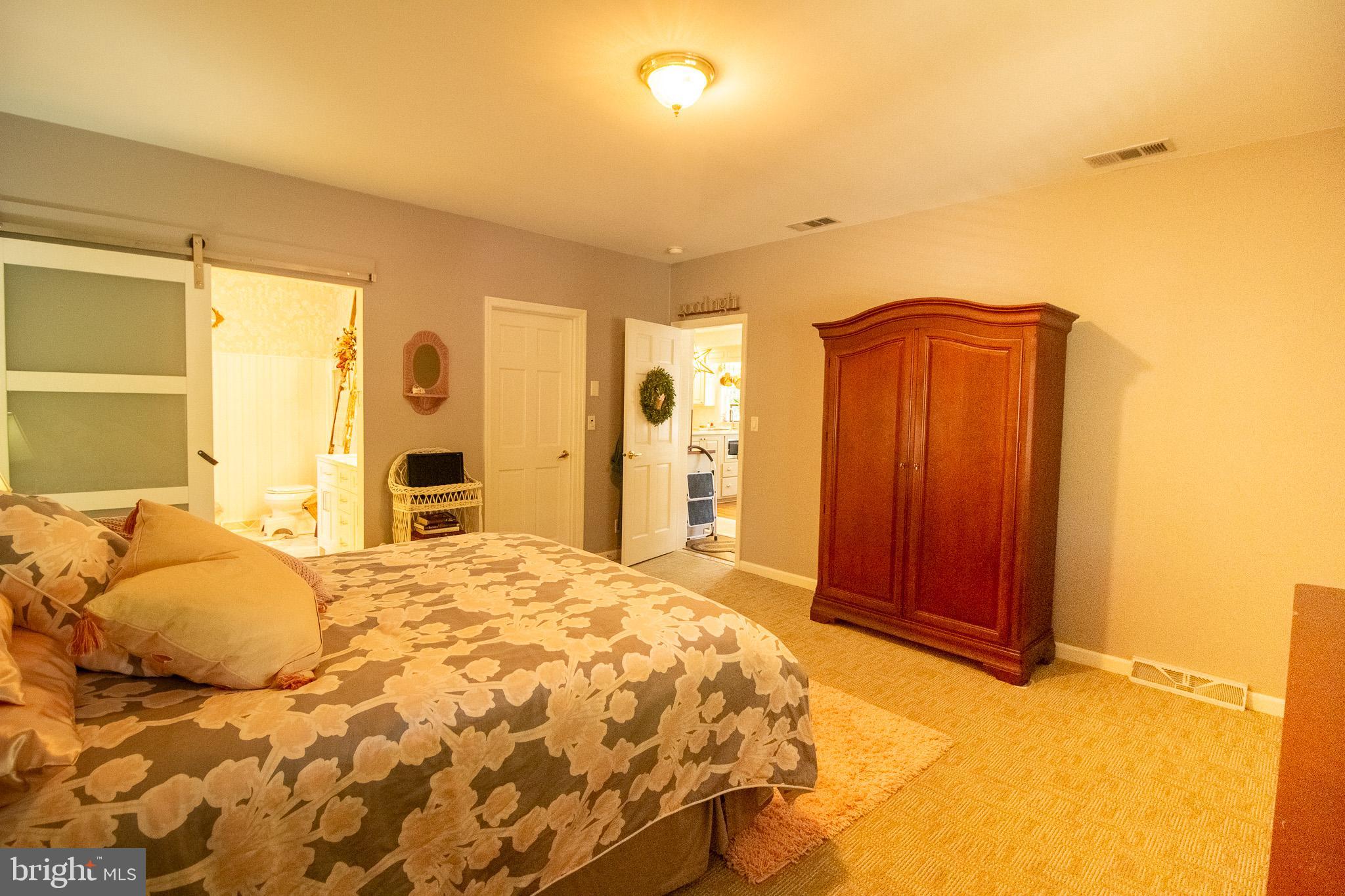 BAYWOOD - Residential
