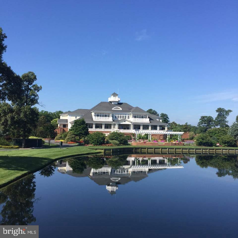 BAYWOOD - Residential
