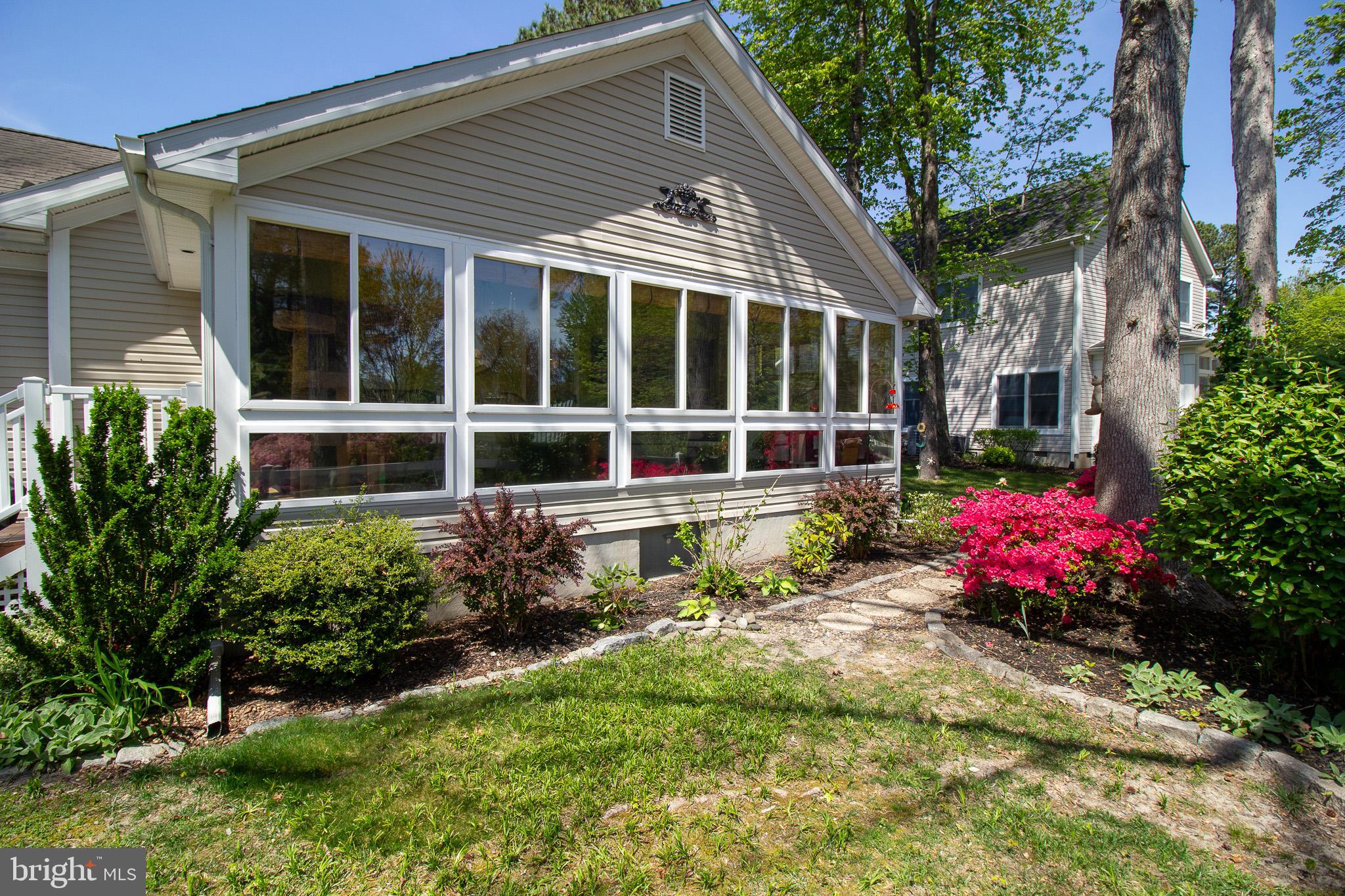BAYWOOD - Residential