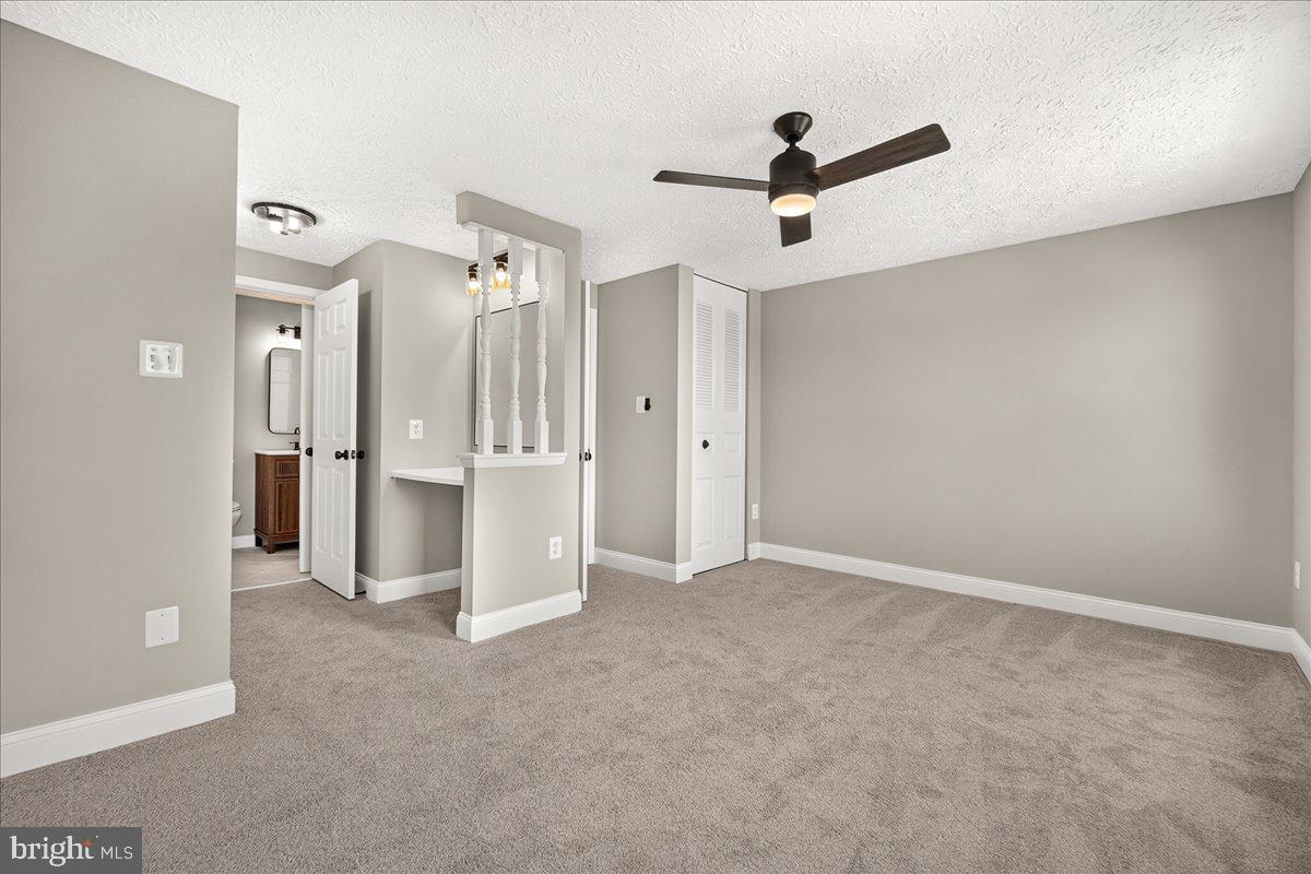 MIDDLEBROOK COMMONS - Residential
