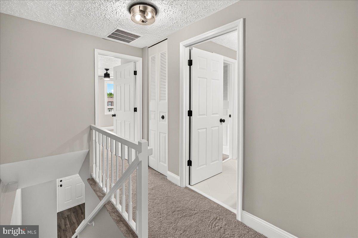 MIDDLEBROOK COMMONS - Residential