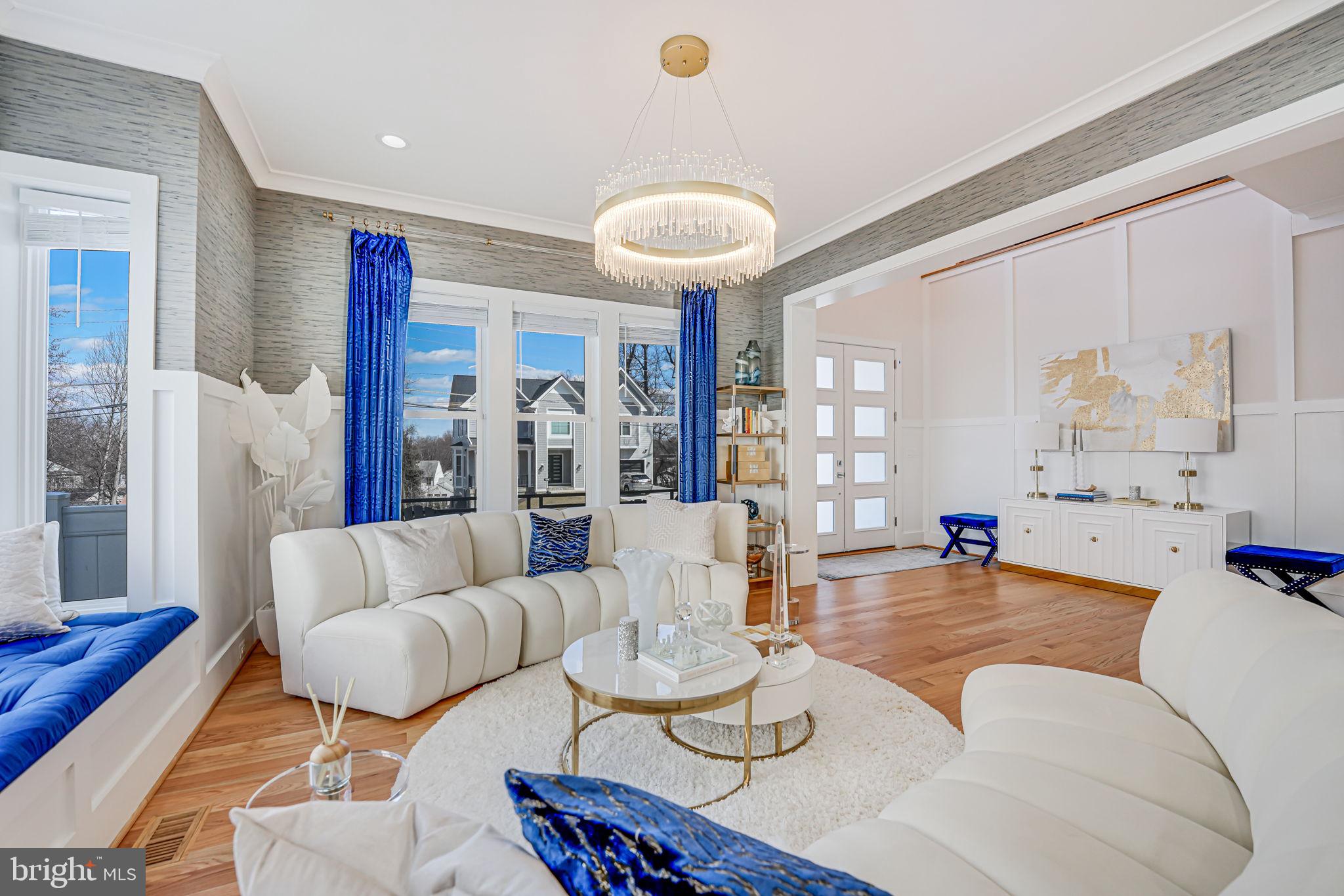 PIMMIT HILLS - Residential