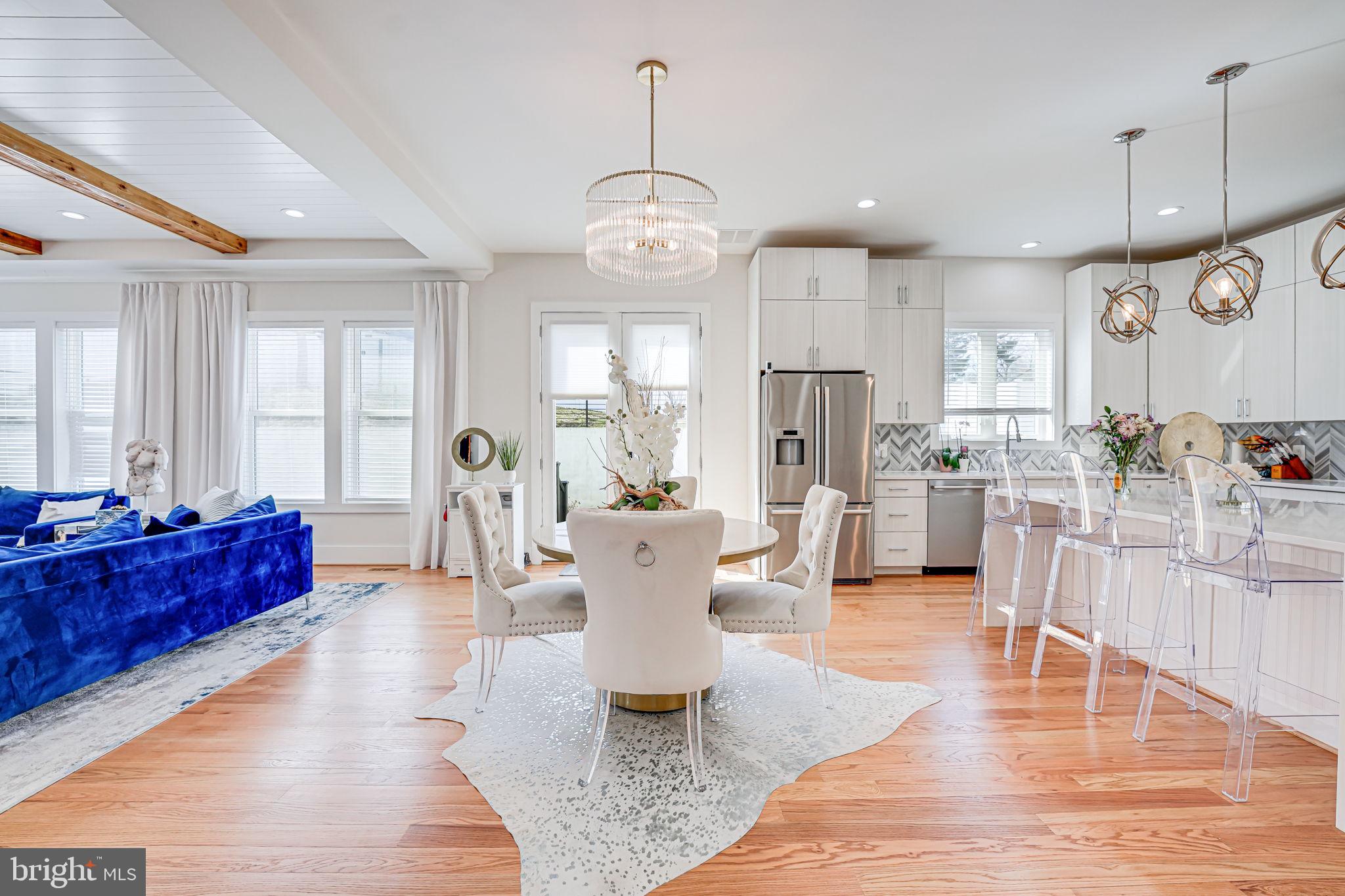 PIMMIT HILLS - Residential