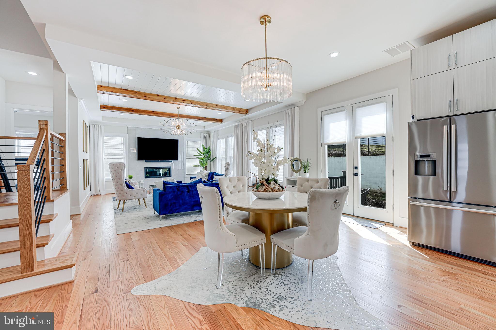 PIMMIT HILLS - Residential