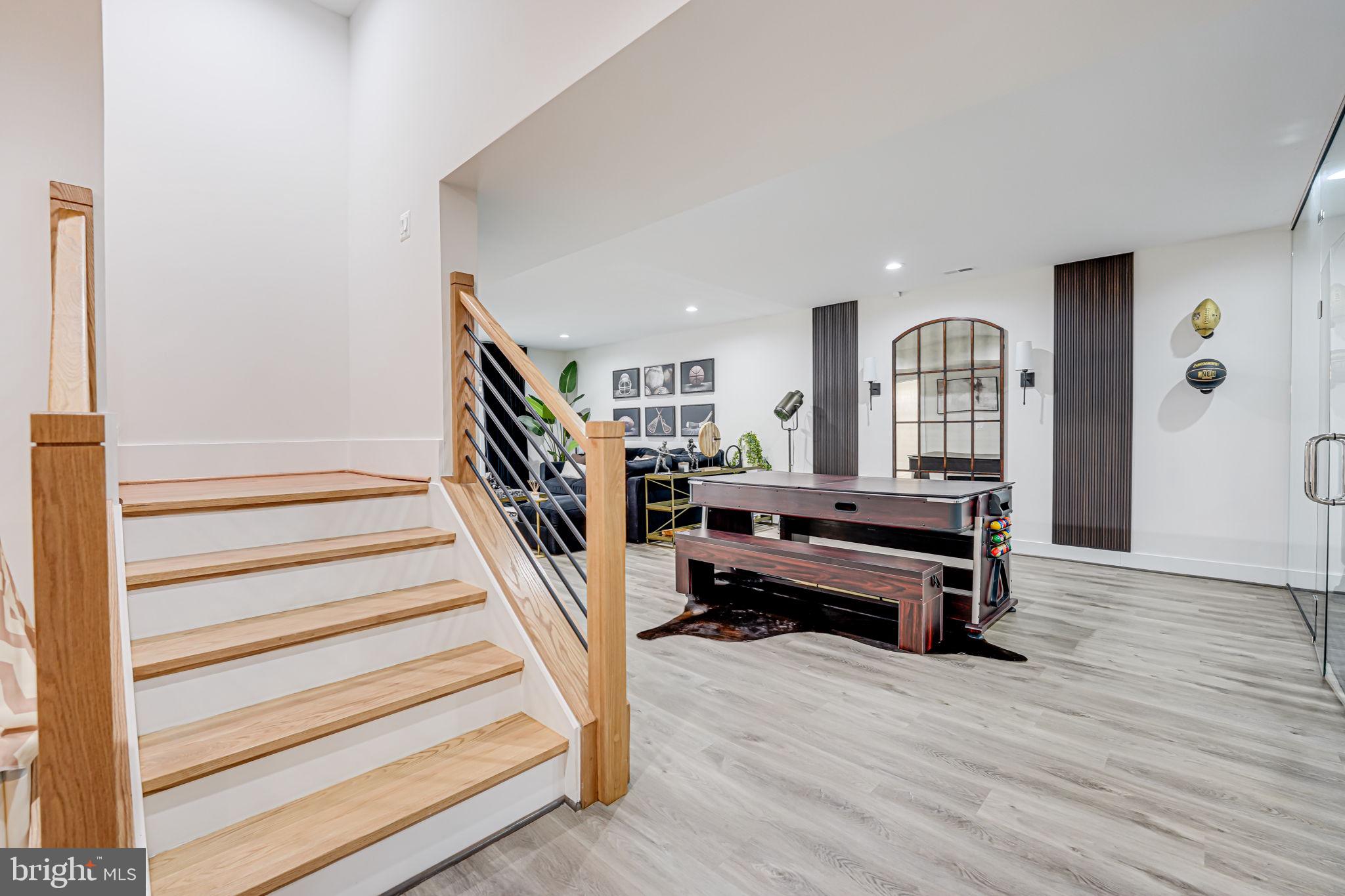PIMMIT HILLS - Residential