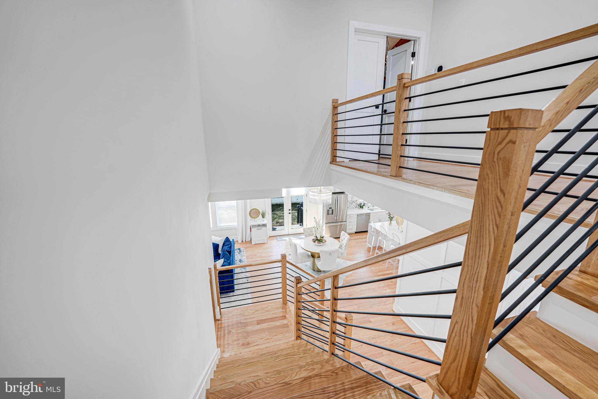 PIMMIT HILLS - Residential