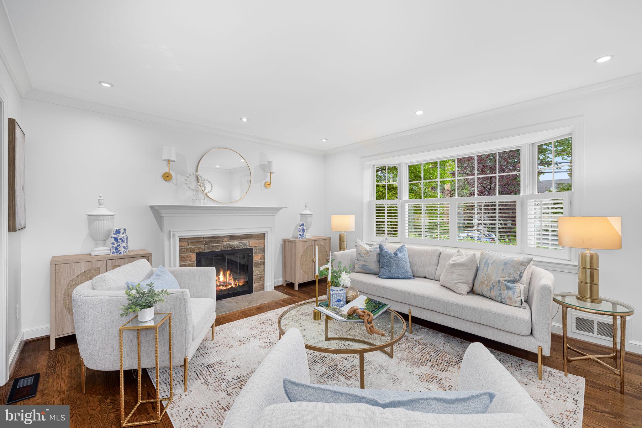 SPRING VALLEY - Residential