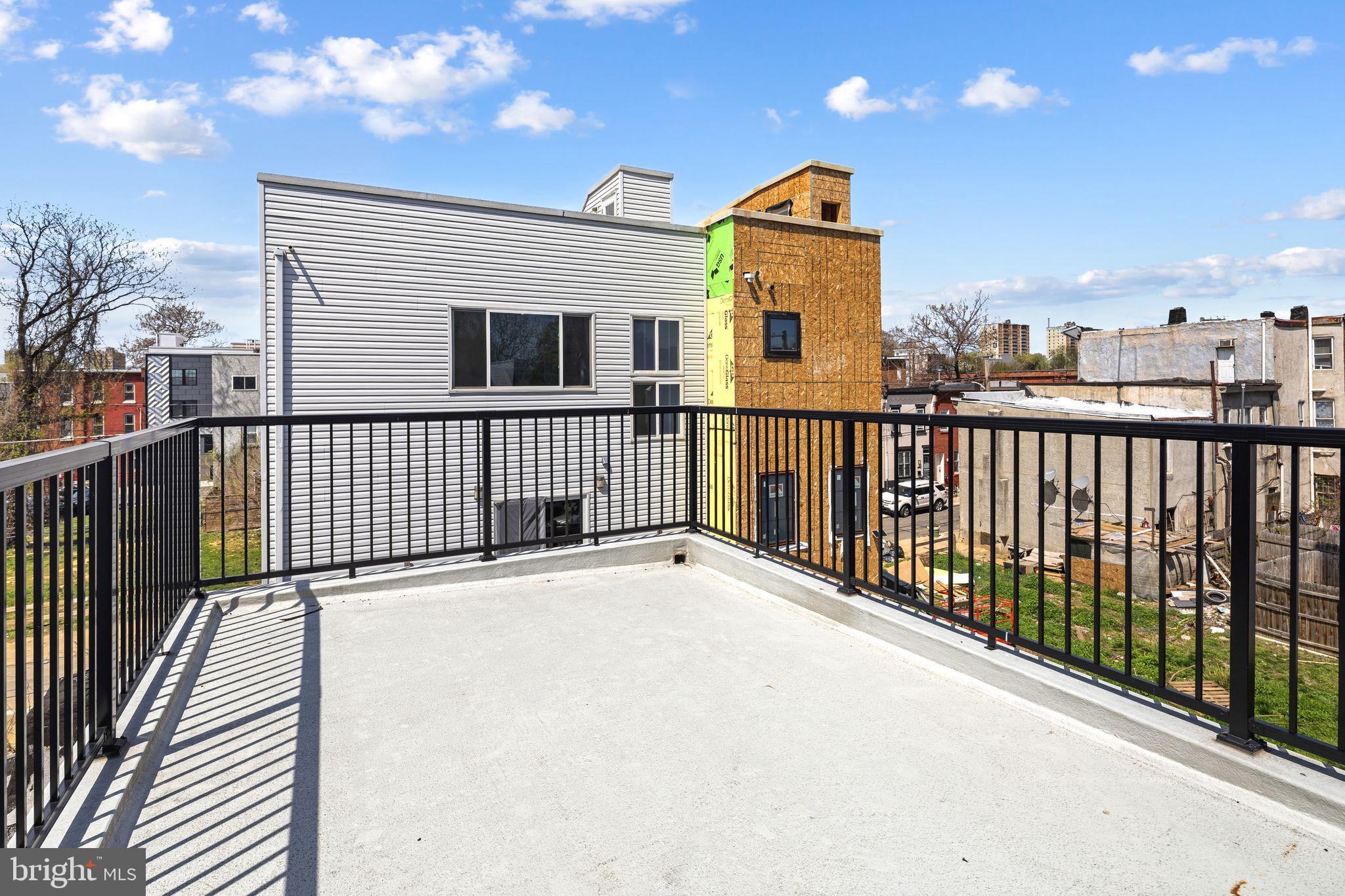 NORRIS SQUARE - Residential