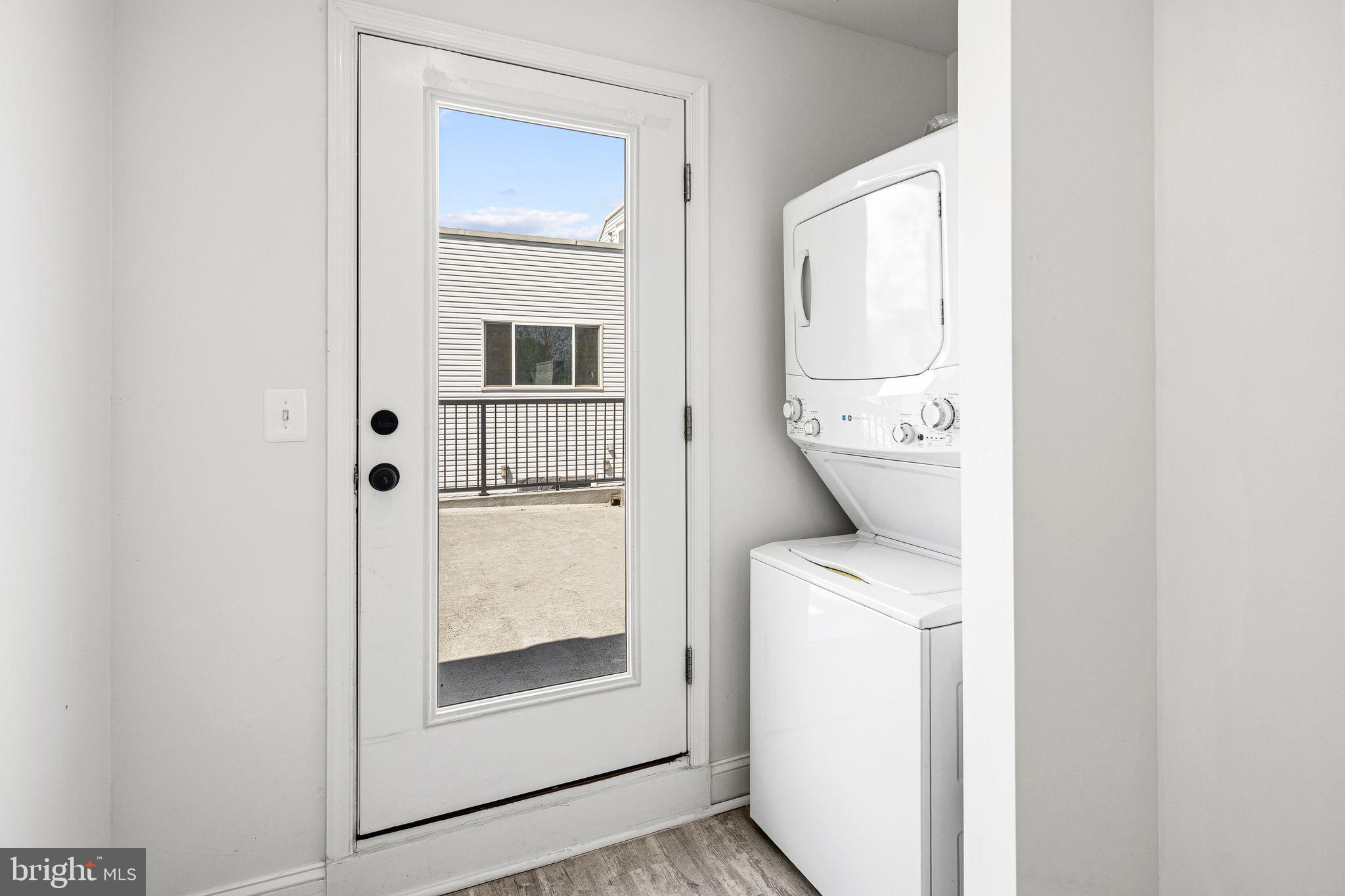 NORRIS SQUARE - Residential