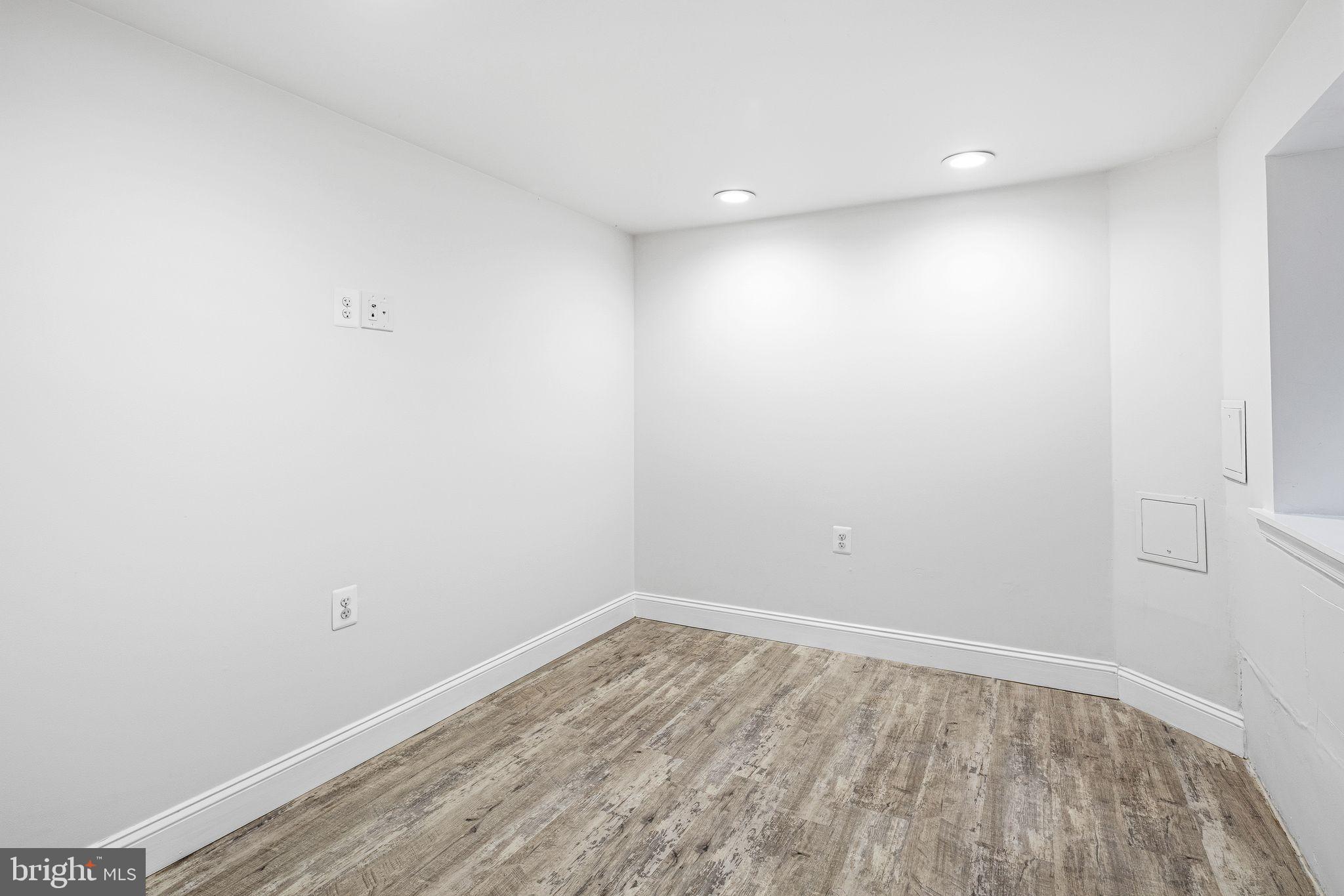 NORRIS SQUARE - Residential