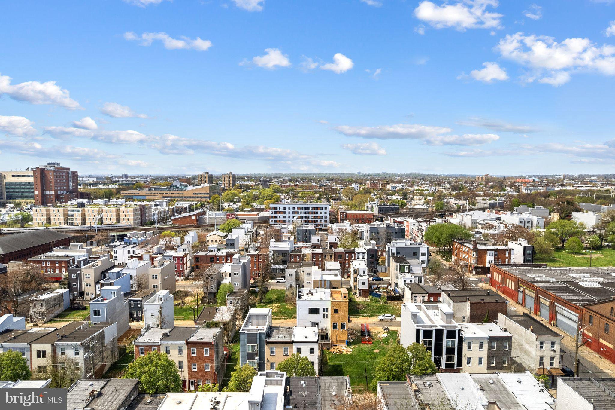 NORRIS SQUARE - Residential