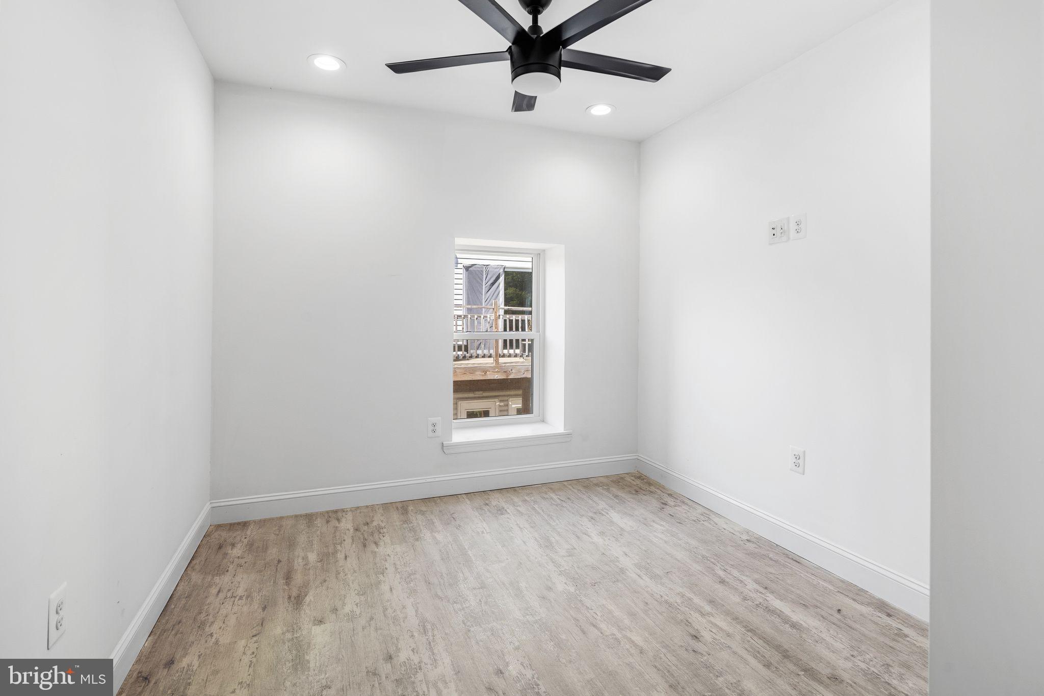 NORRIS SQUARE - Residential