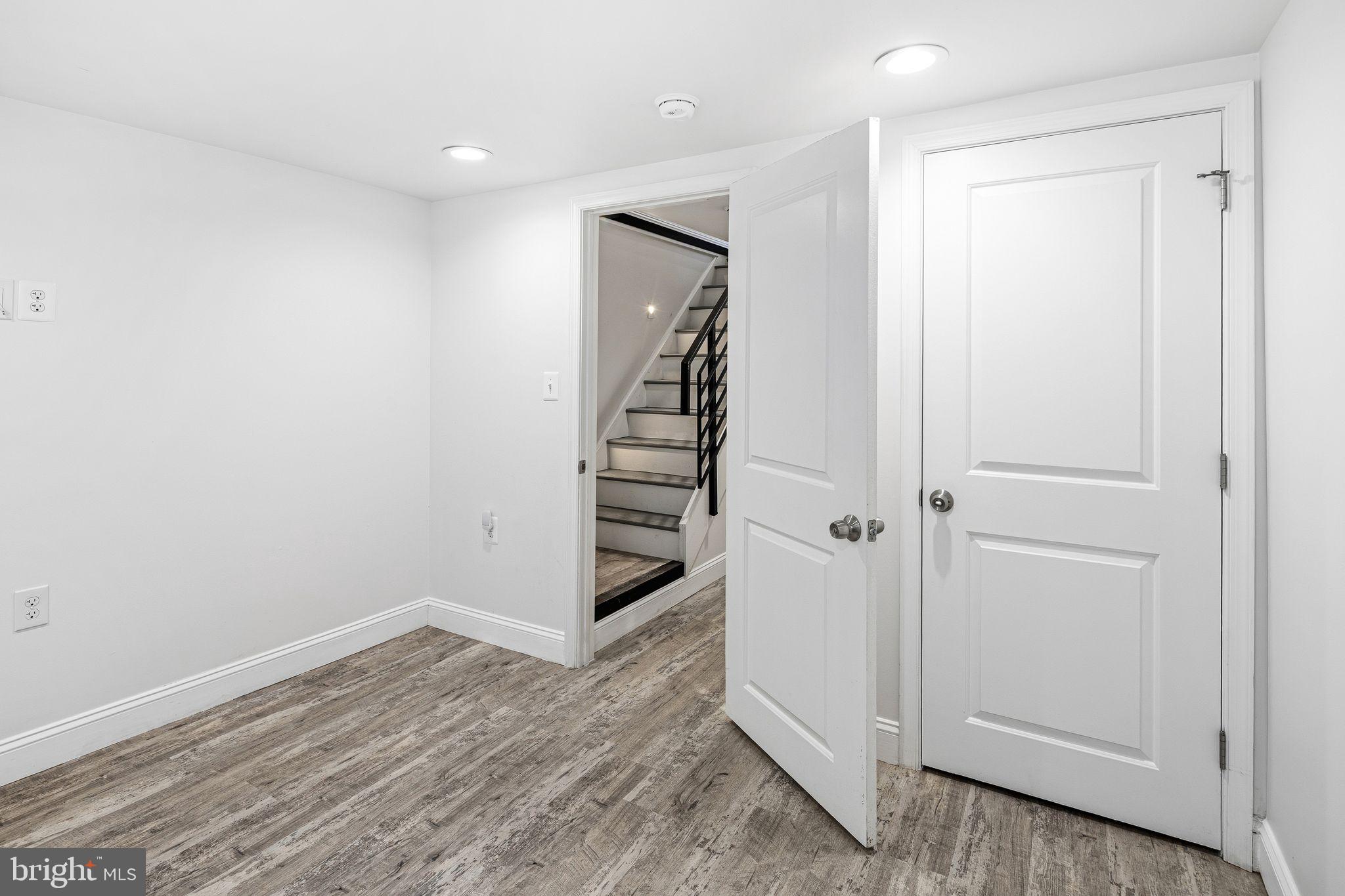 NORRIS SQUARE - Residential