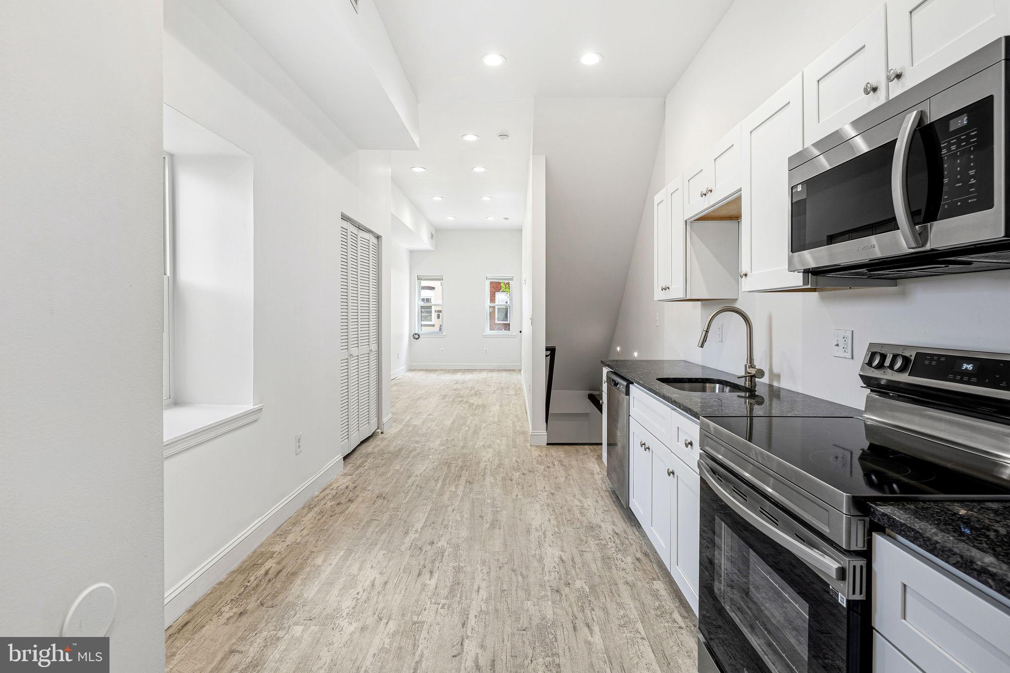 NORRIS SQUARE - Residential