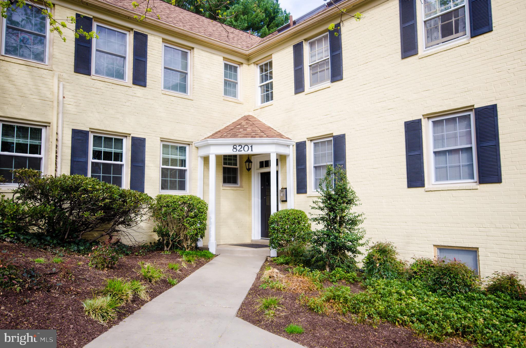 ROCK CREEK GARDENS - Residential Lease
