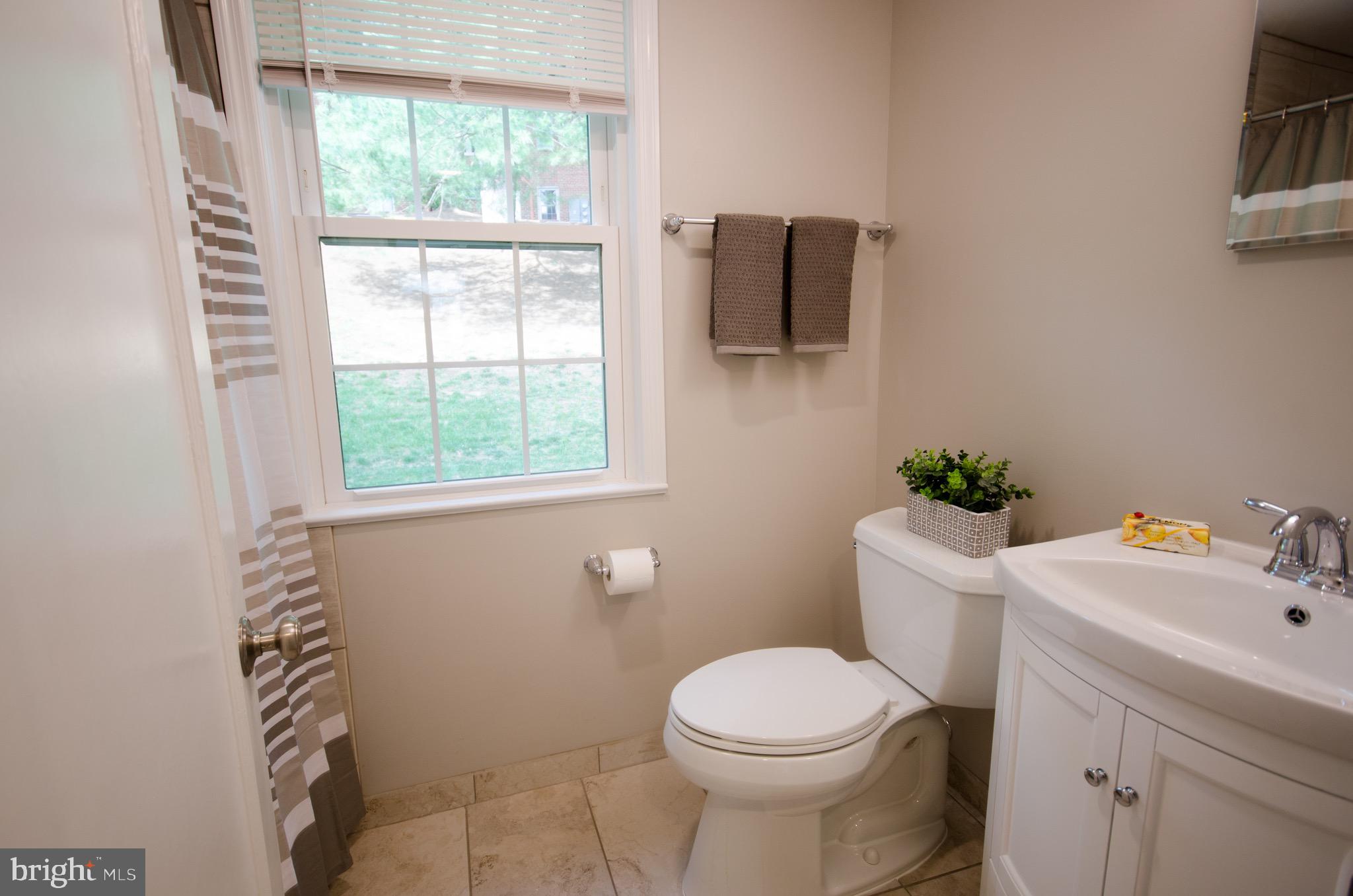 ROCK CREEK GARDENS - Residential Lease