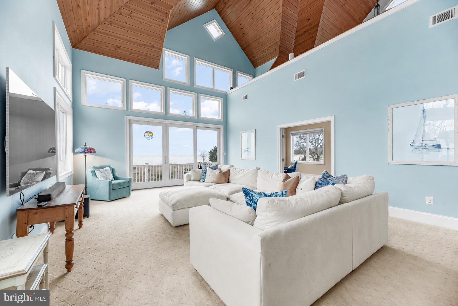 COVE POINT - Residential