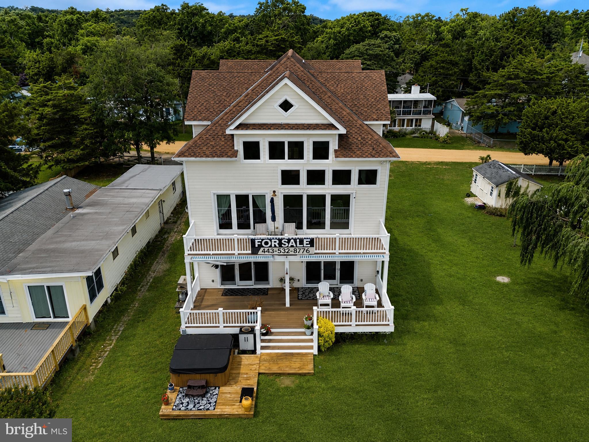 COVE POINT - Residential