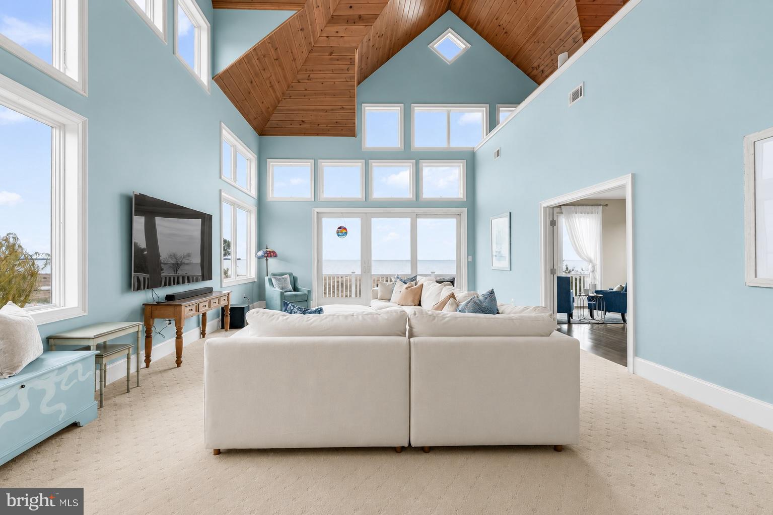 COVE POINT - Residential