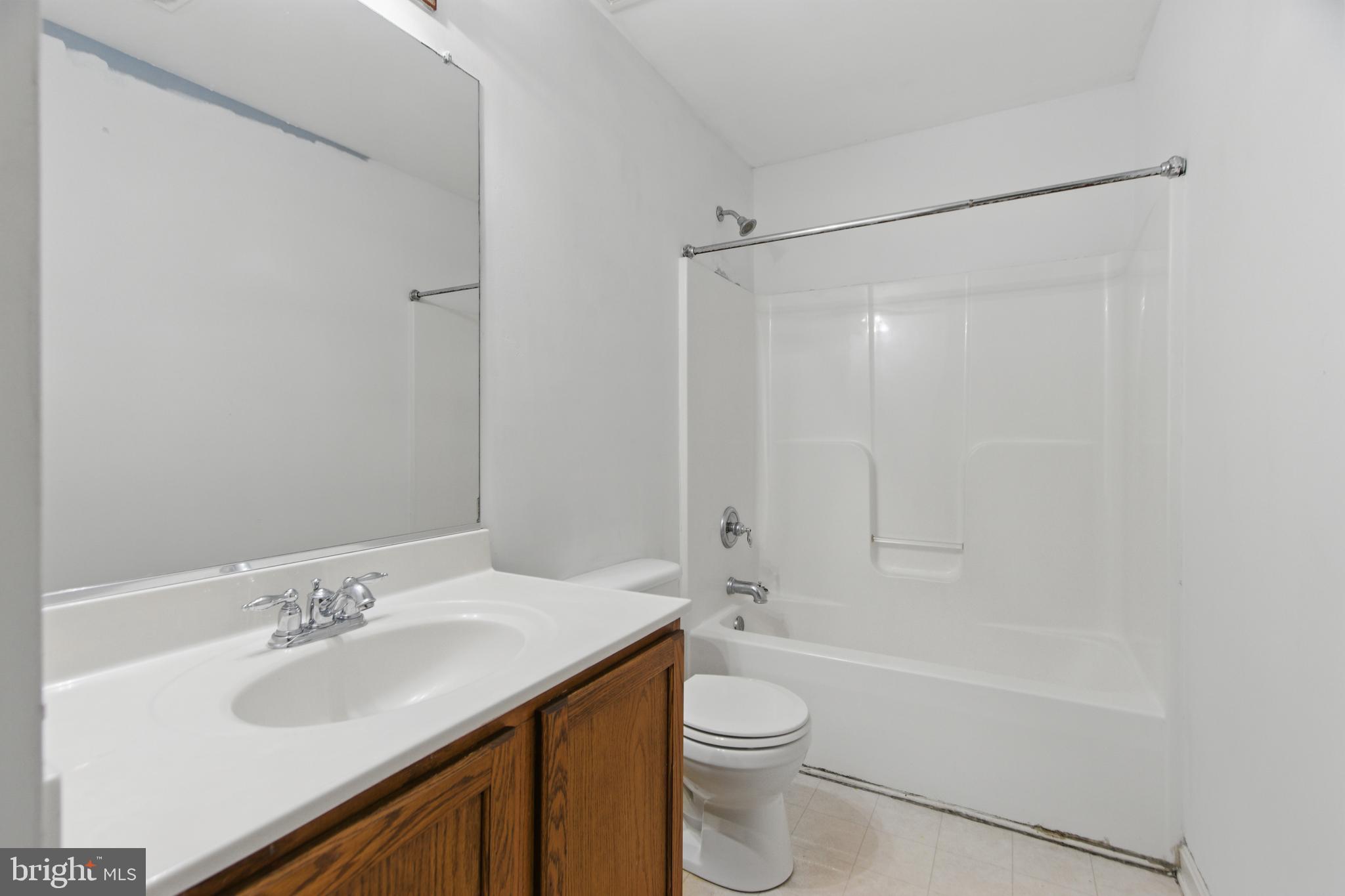 RANDALLSTOWN - Residential