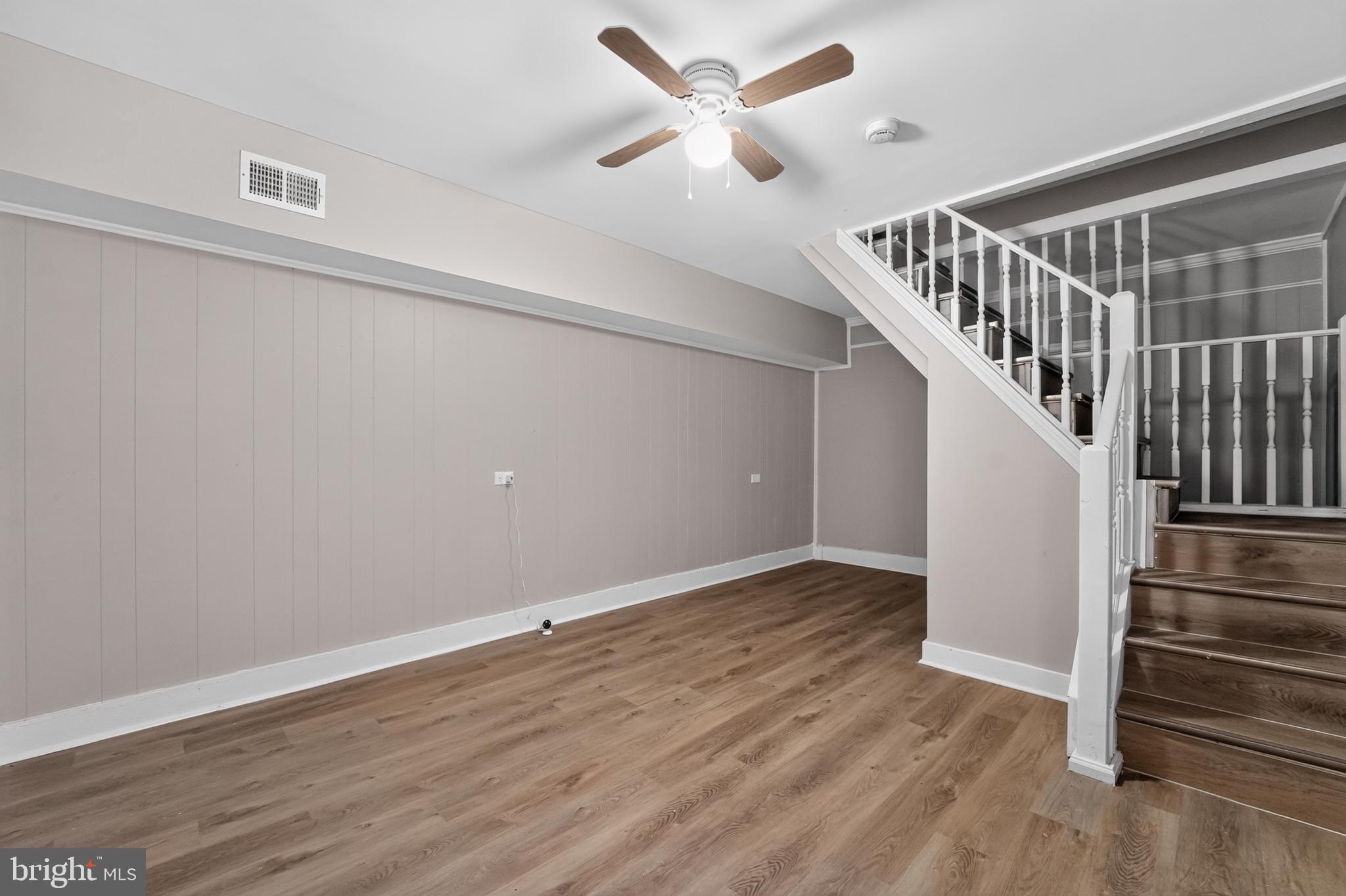 BROOKLYN - Residential