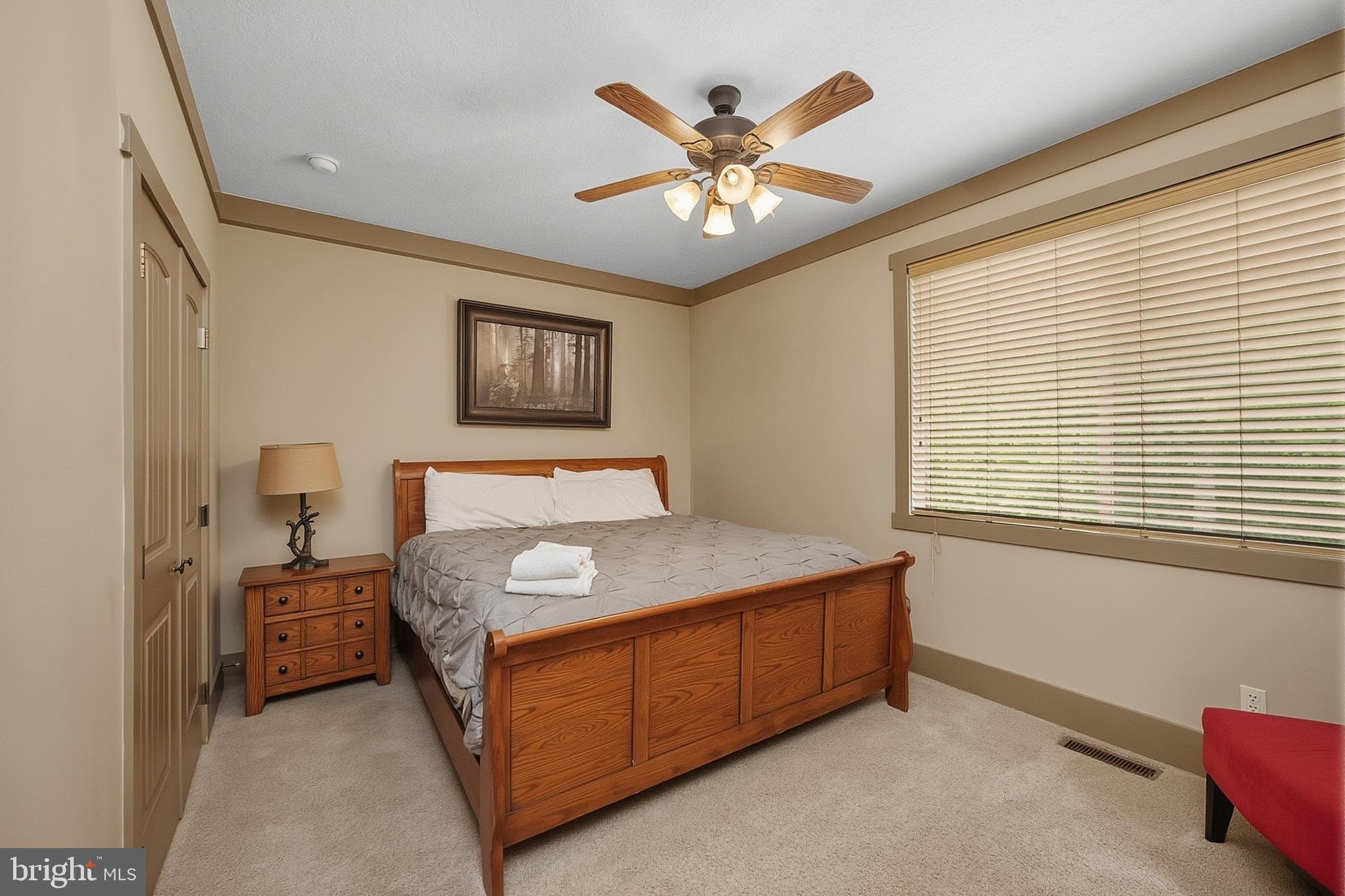NORTHLAKE VILLAGE - Residential