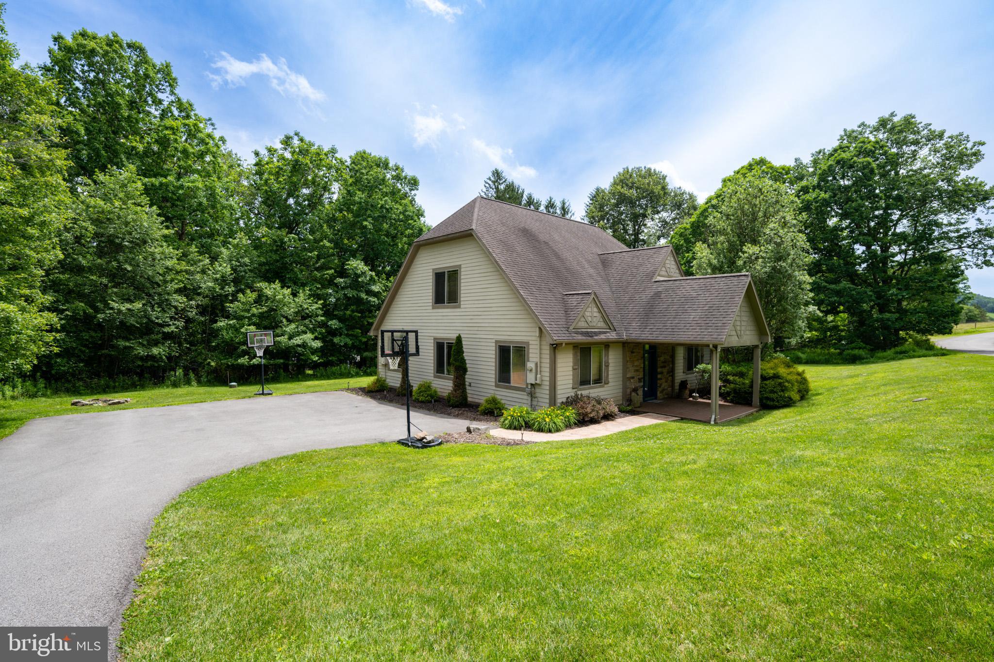 NORTHLAKE VILLAGE - Residential