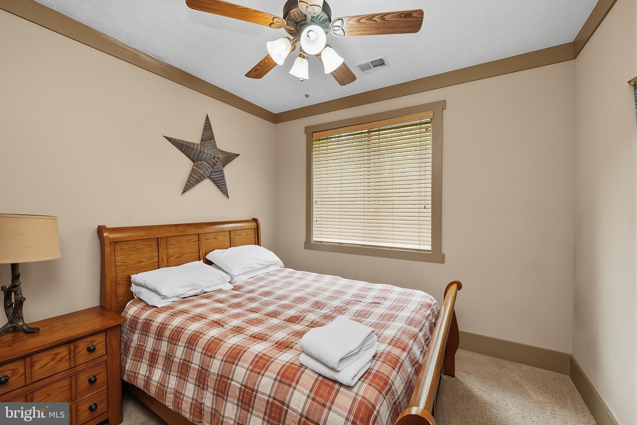 NORTHLAKE VILLAGE - Residential