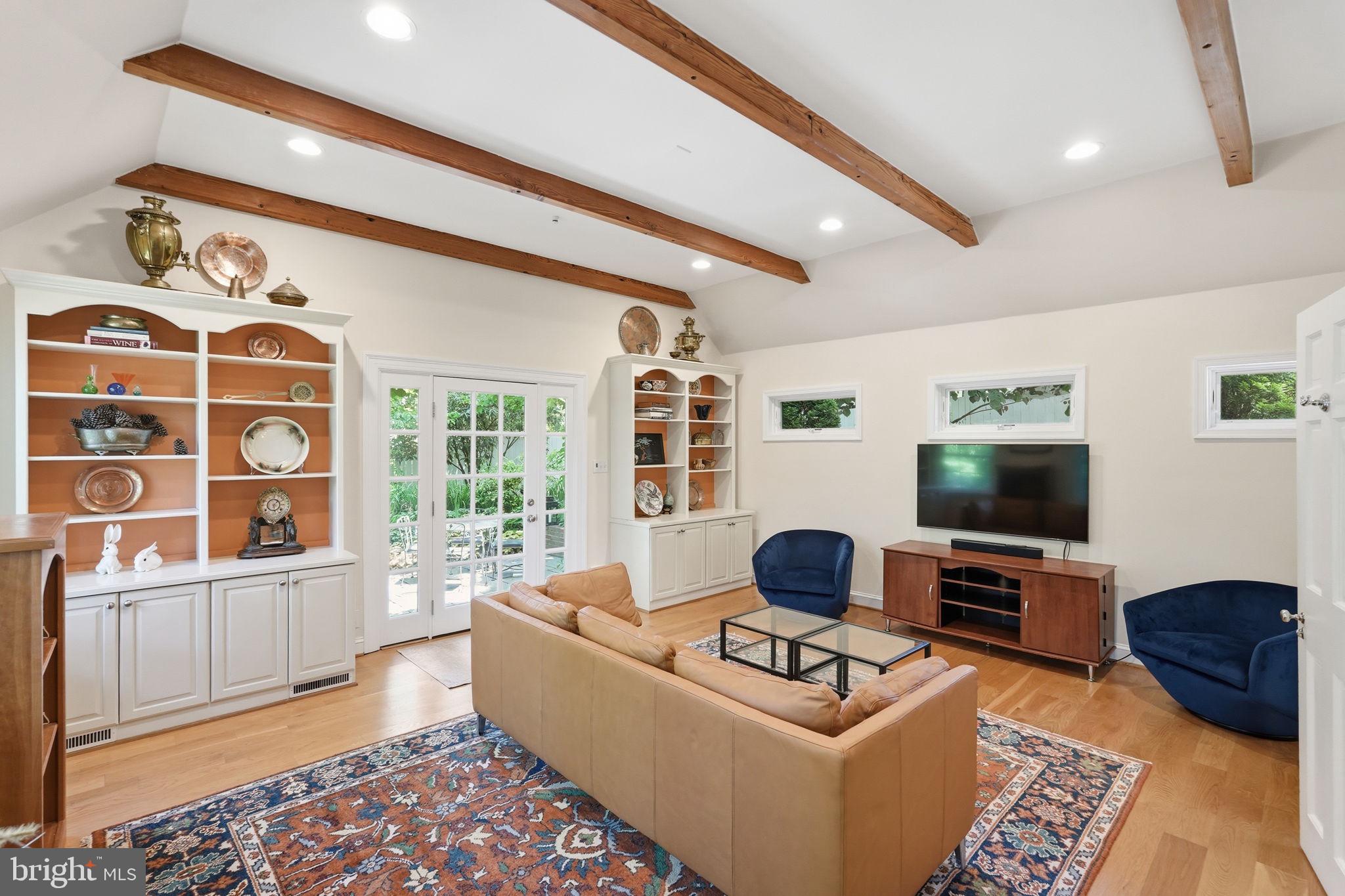 HAWTHORNE - Residential