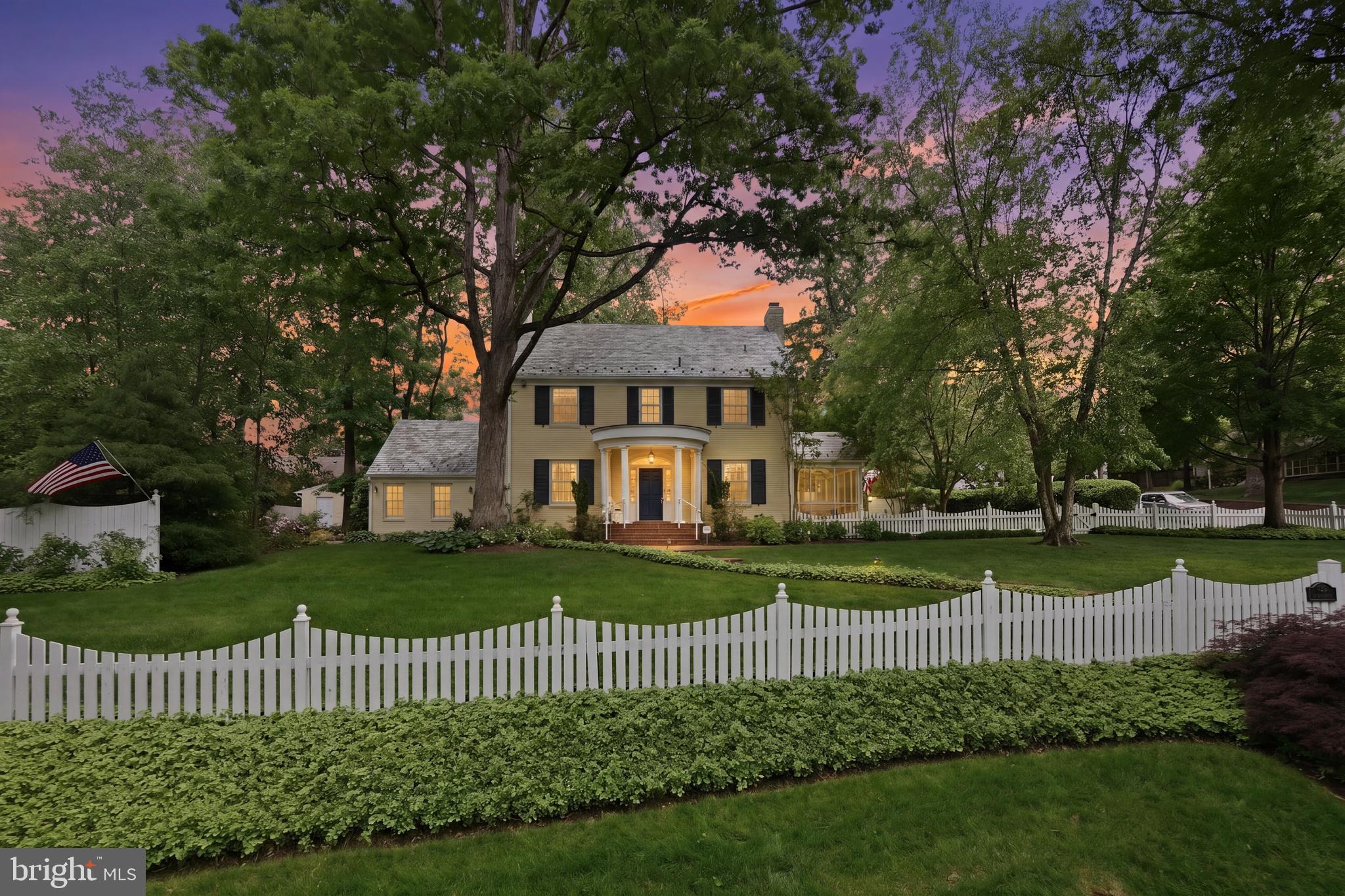 HAWTHORNE - Residential