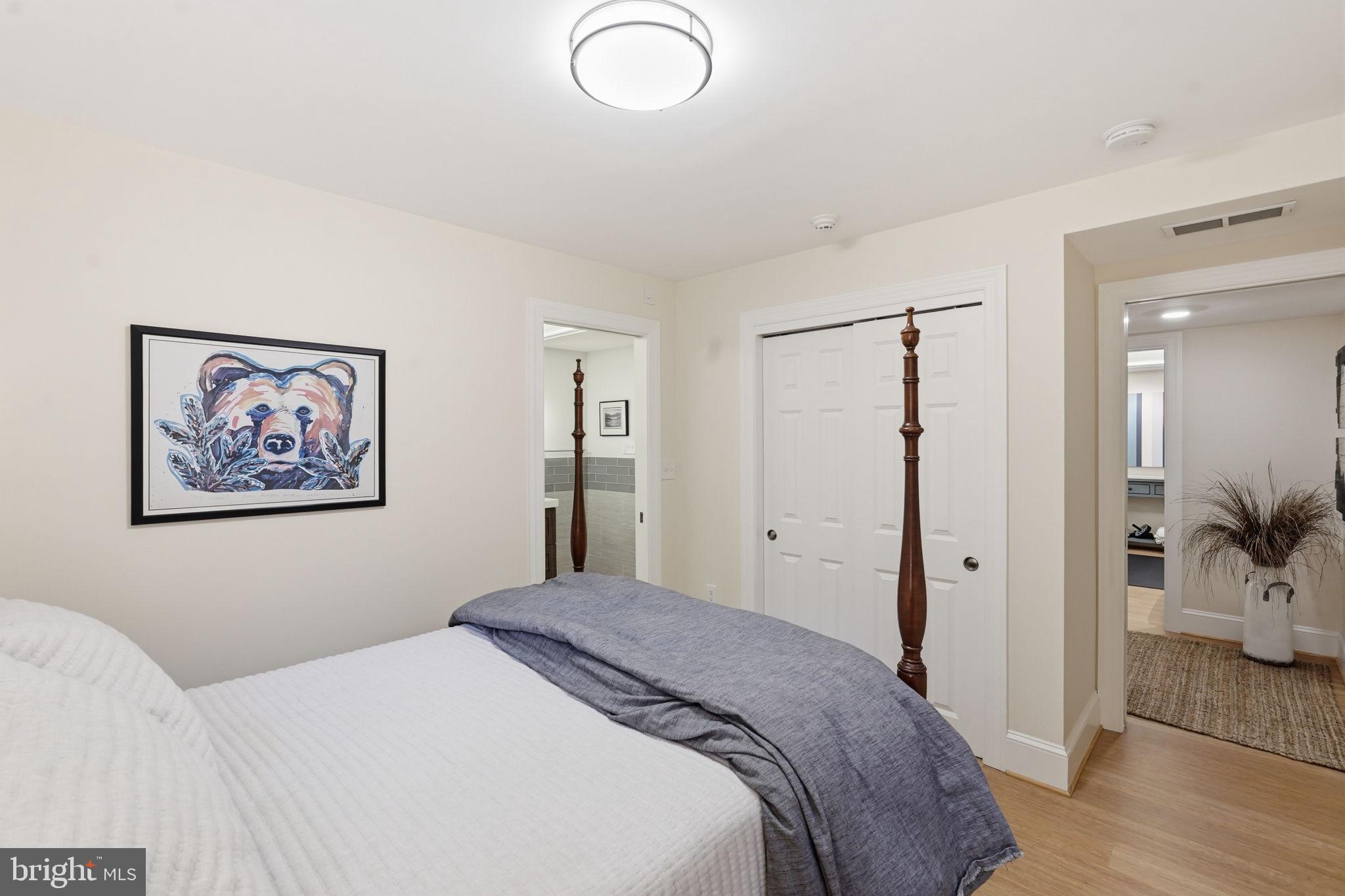 HAWTHORNE - Residential