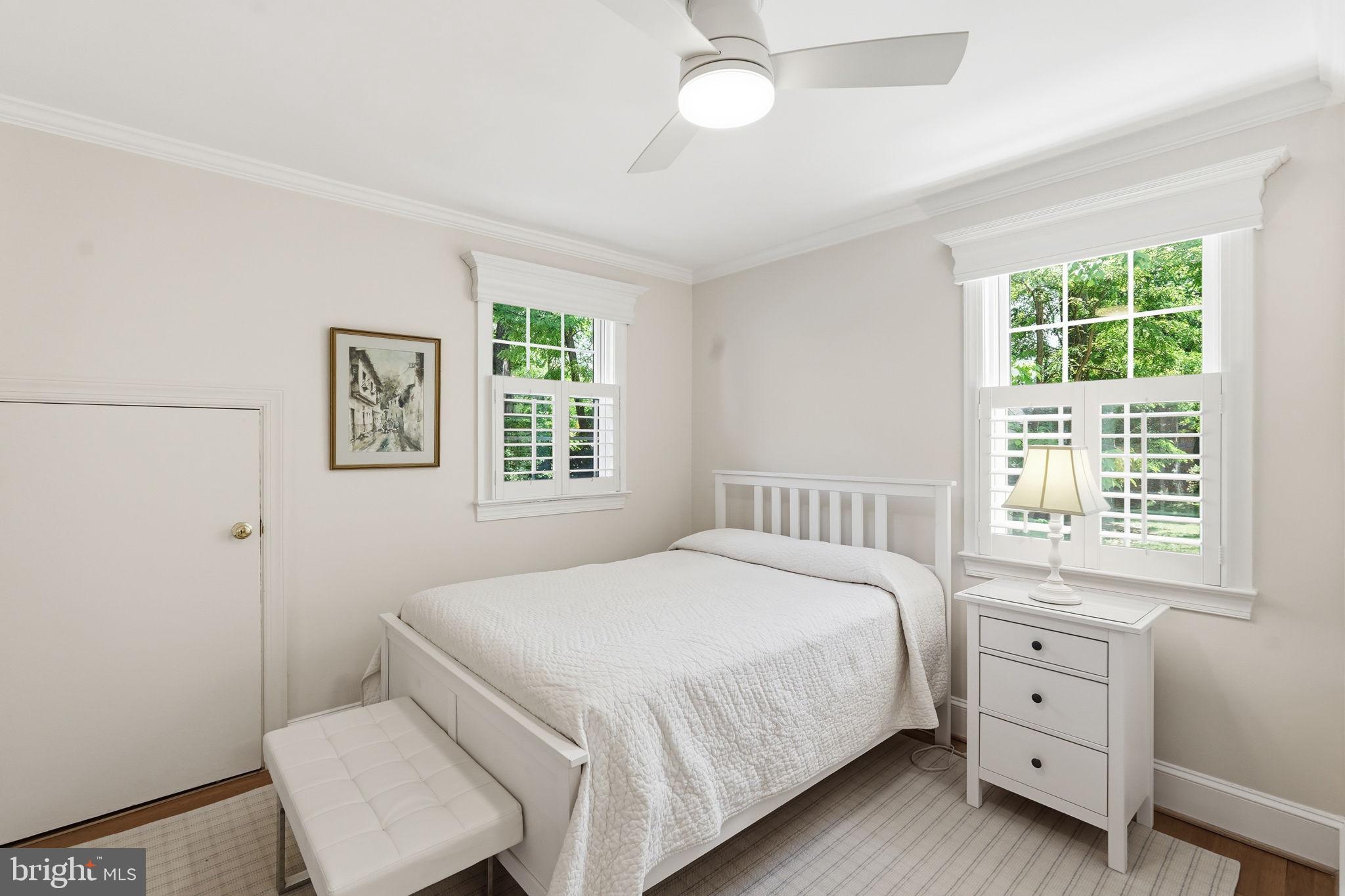 HAWTHORNE - Residential