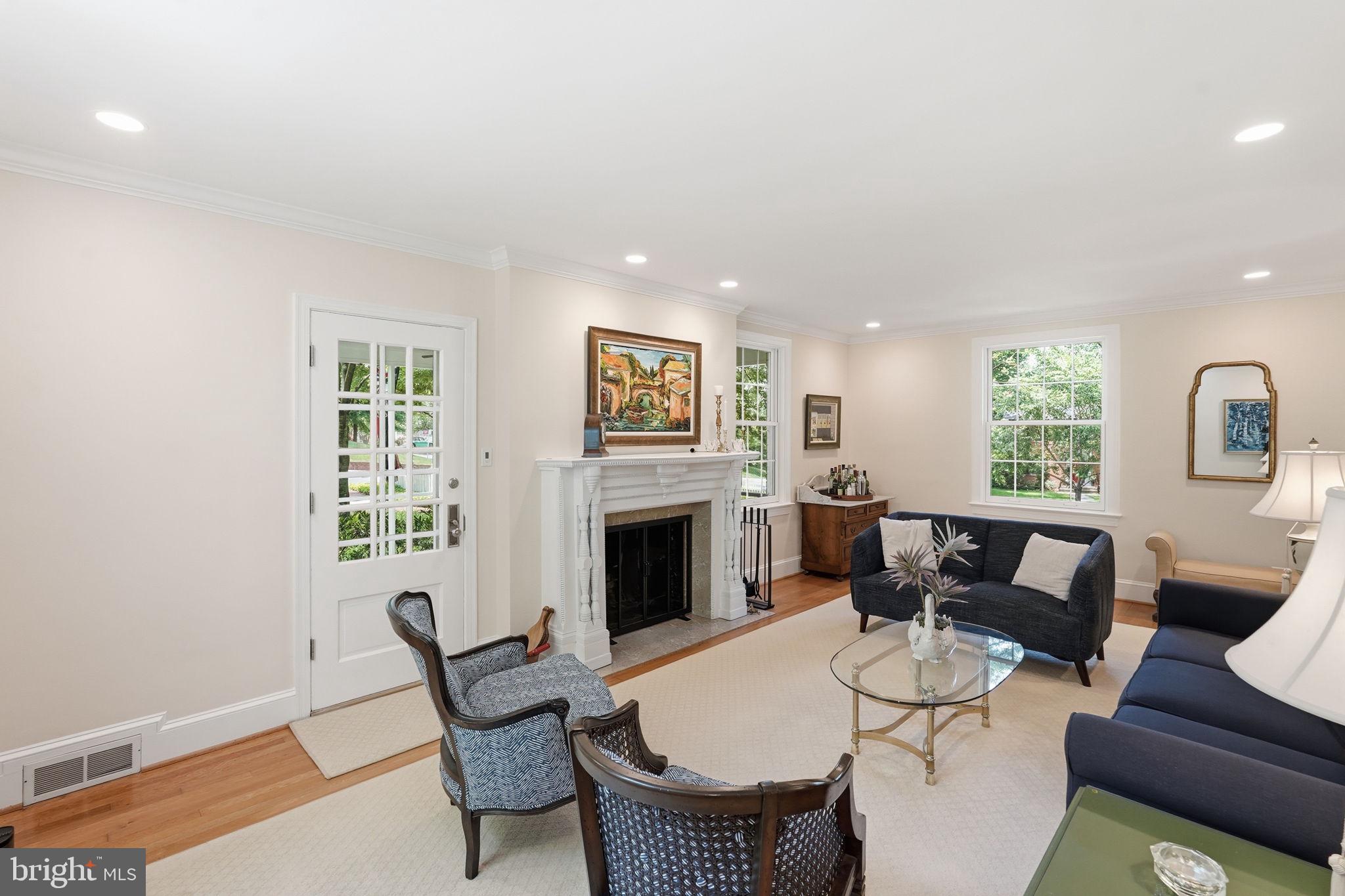 HAWTHORNE - Residential