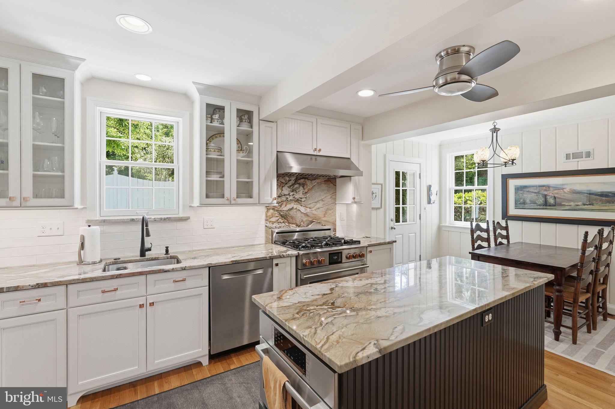 HAWTHORNE - Residential