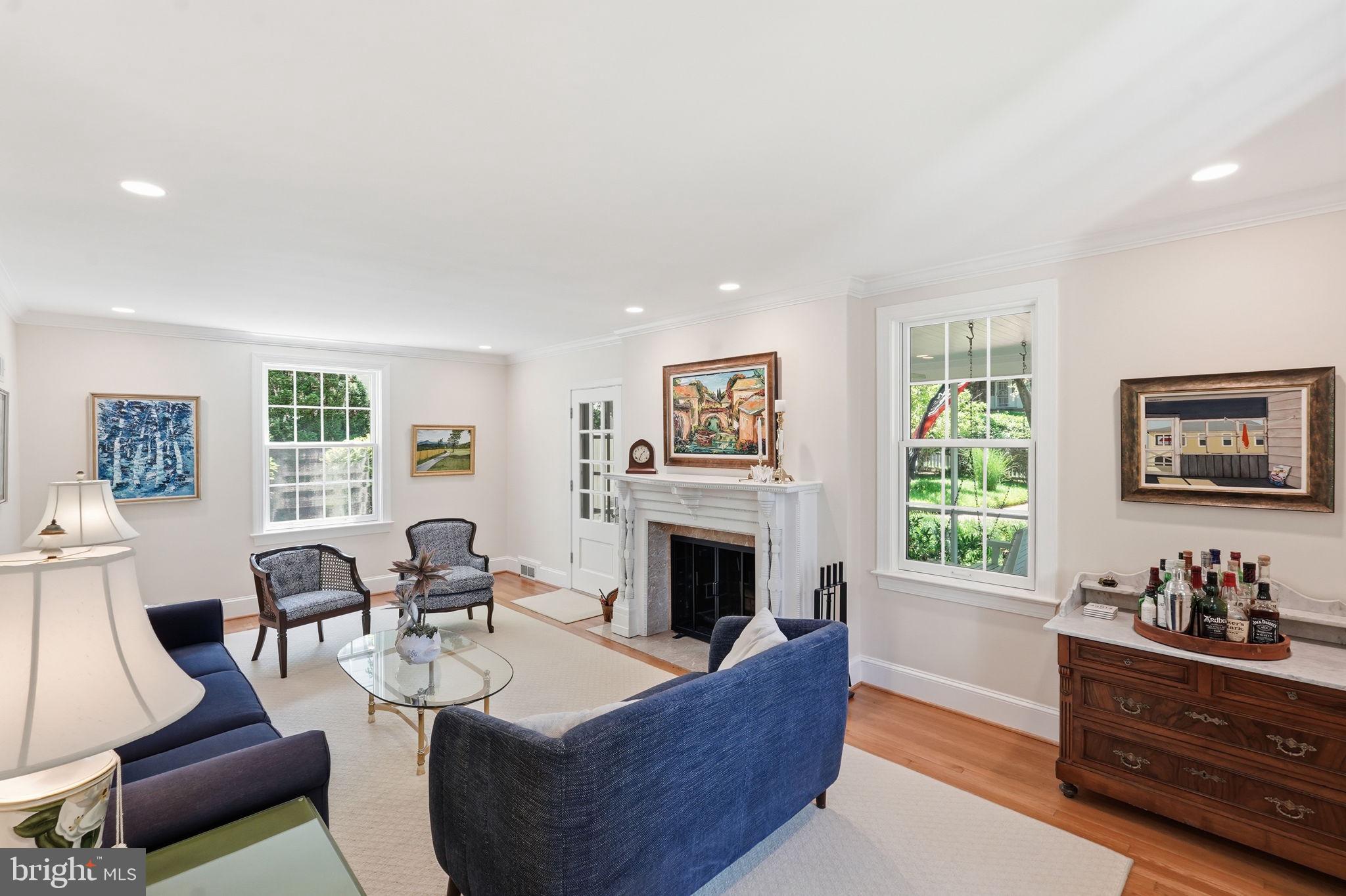 HAWTHORNE - Residential