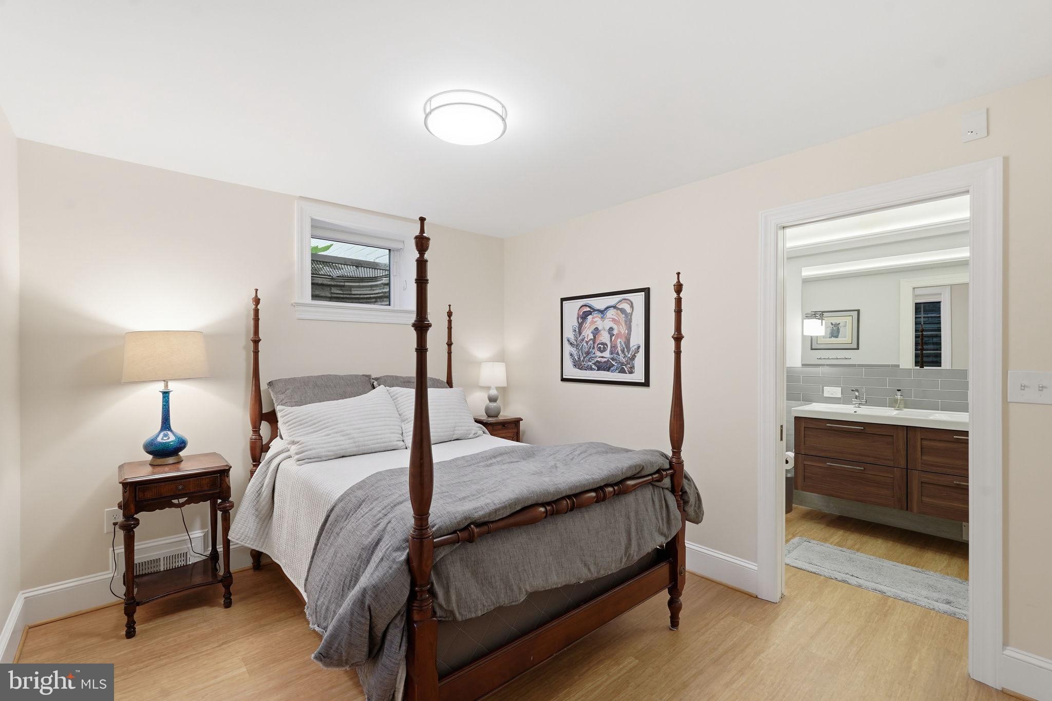 HAWTHORNE - Residential