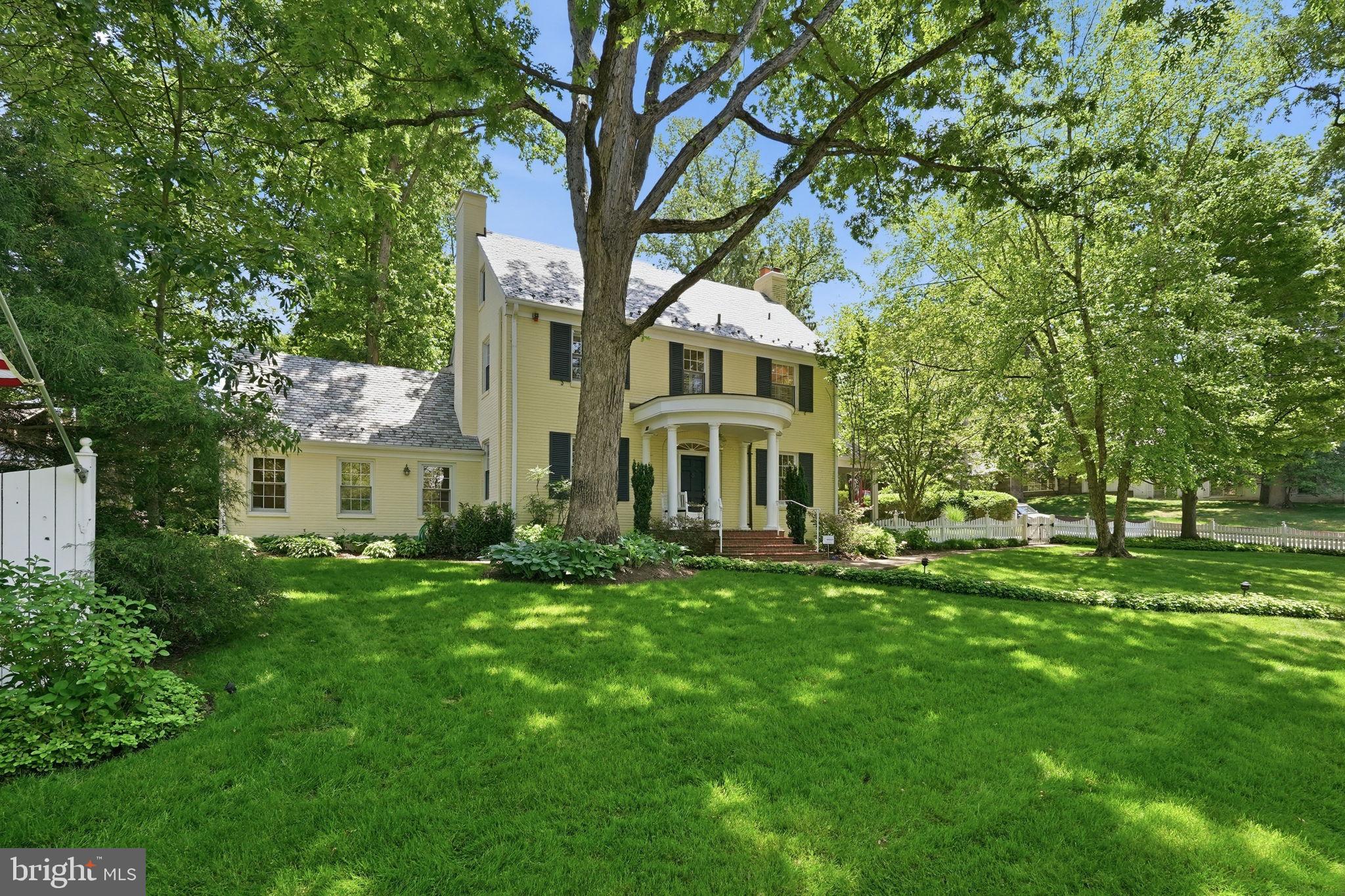 HAWTHORNE - Residential