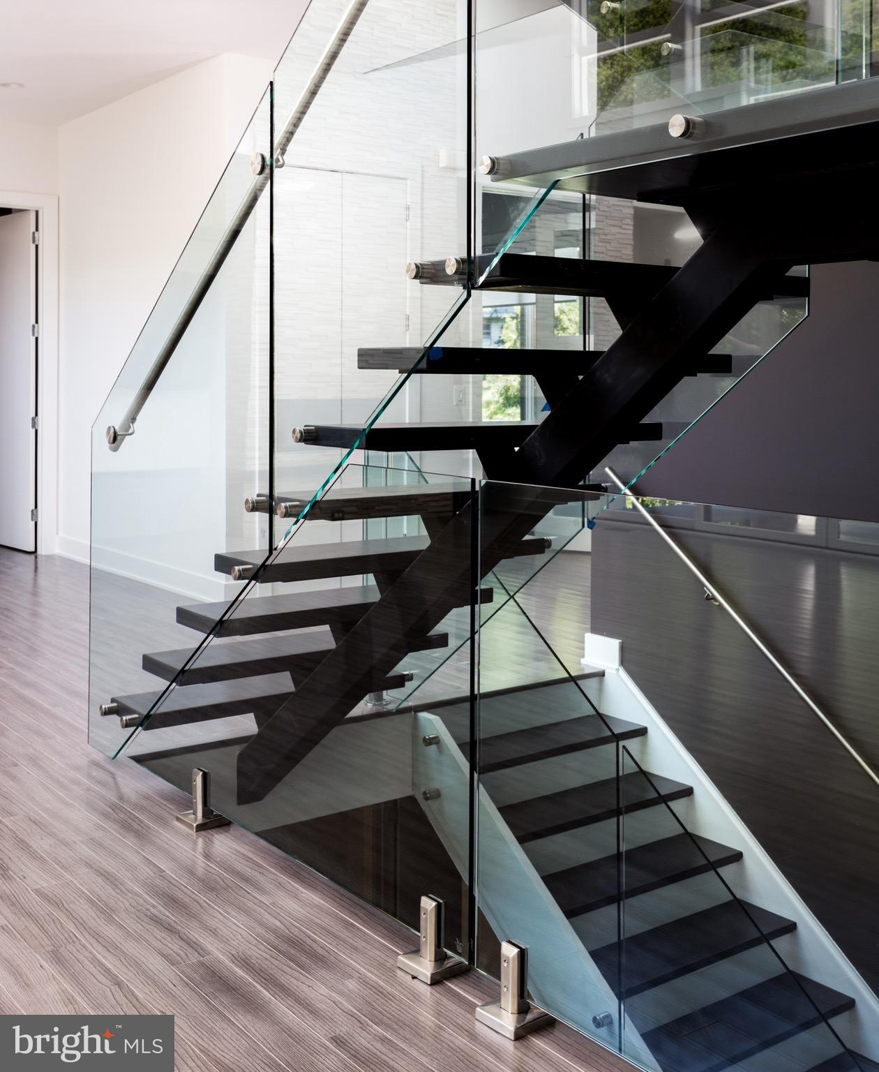 EAGLE ACRES - Residential