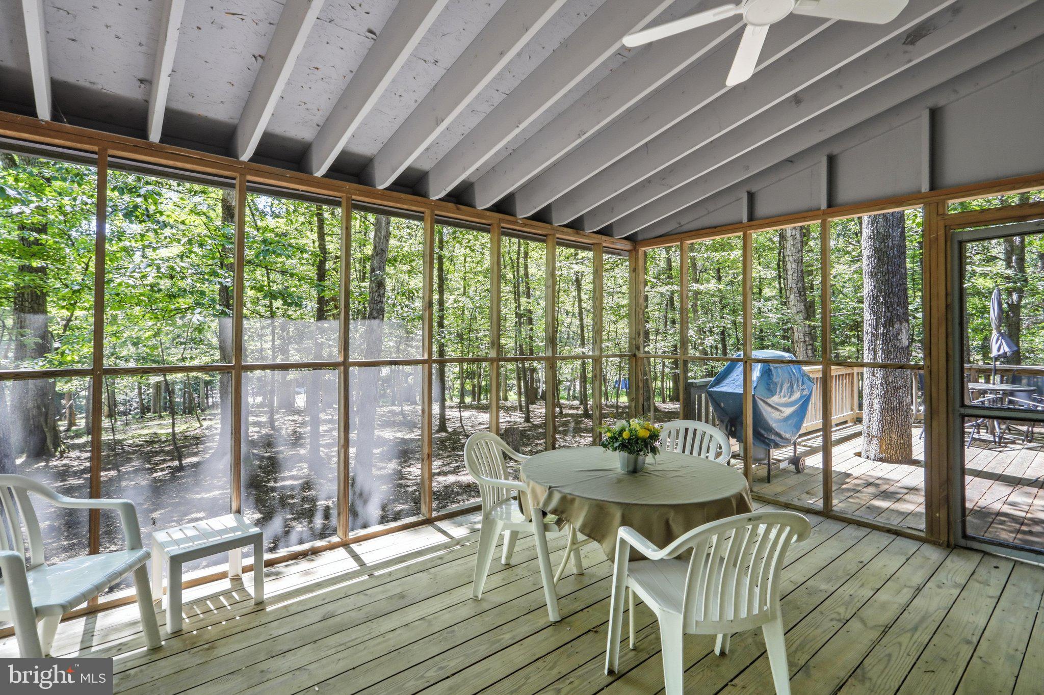 THE WOODS - Residential