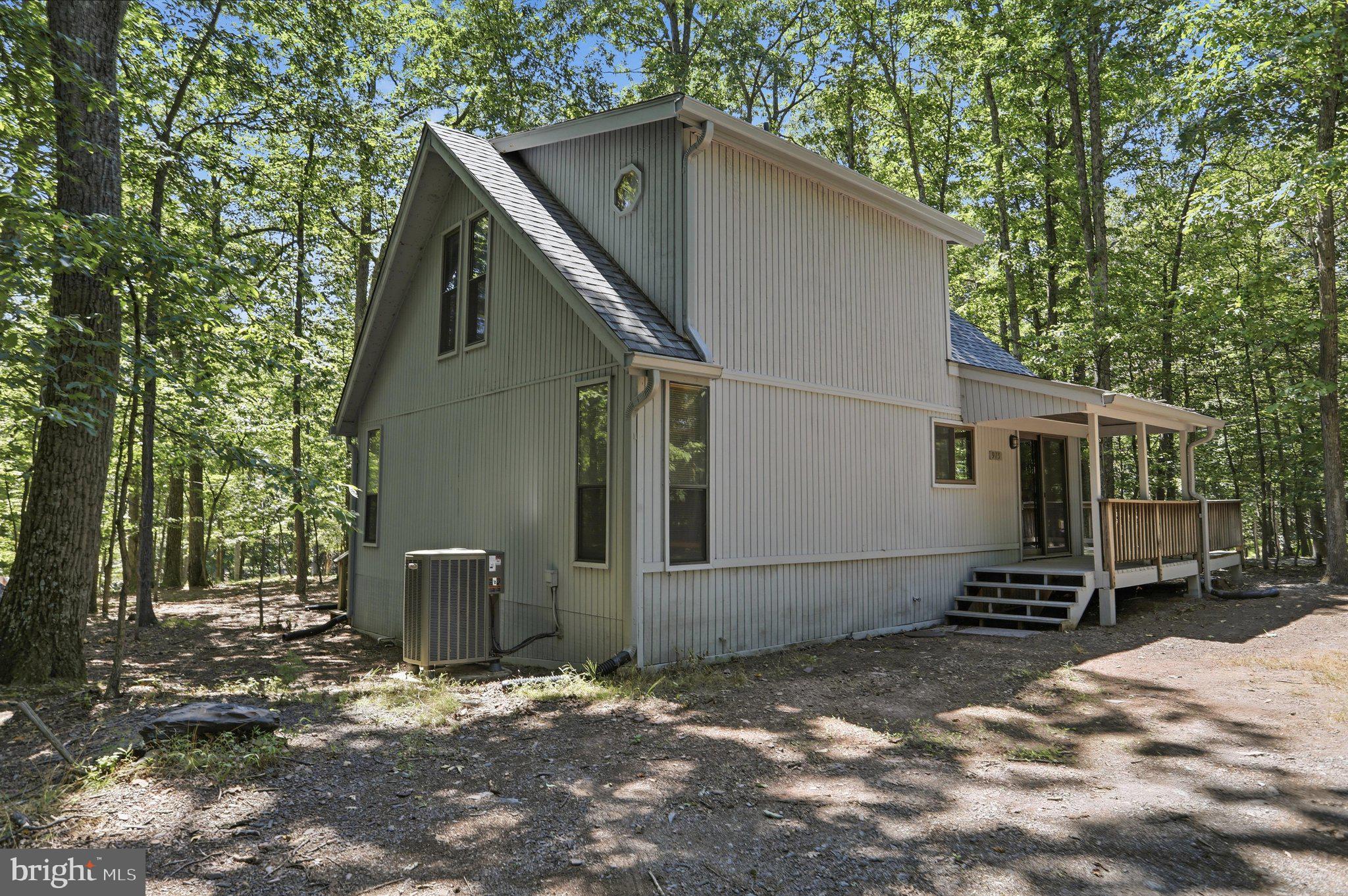 THE WOODS - Residential