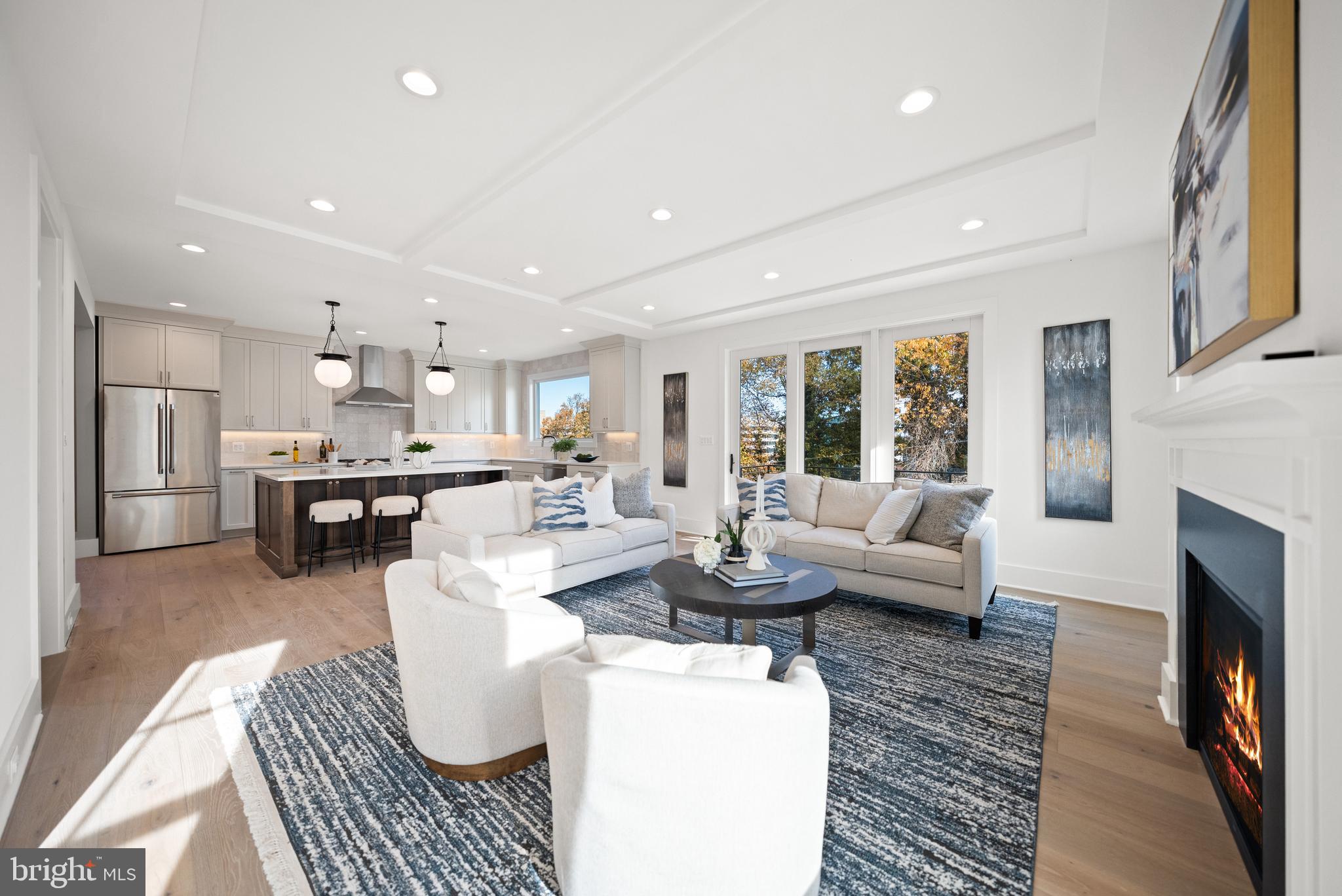 OAKCREST - Residential