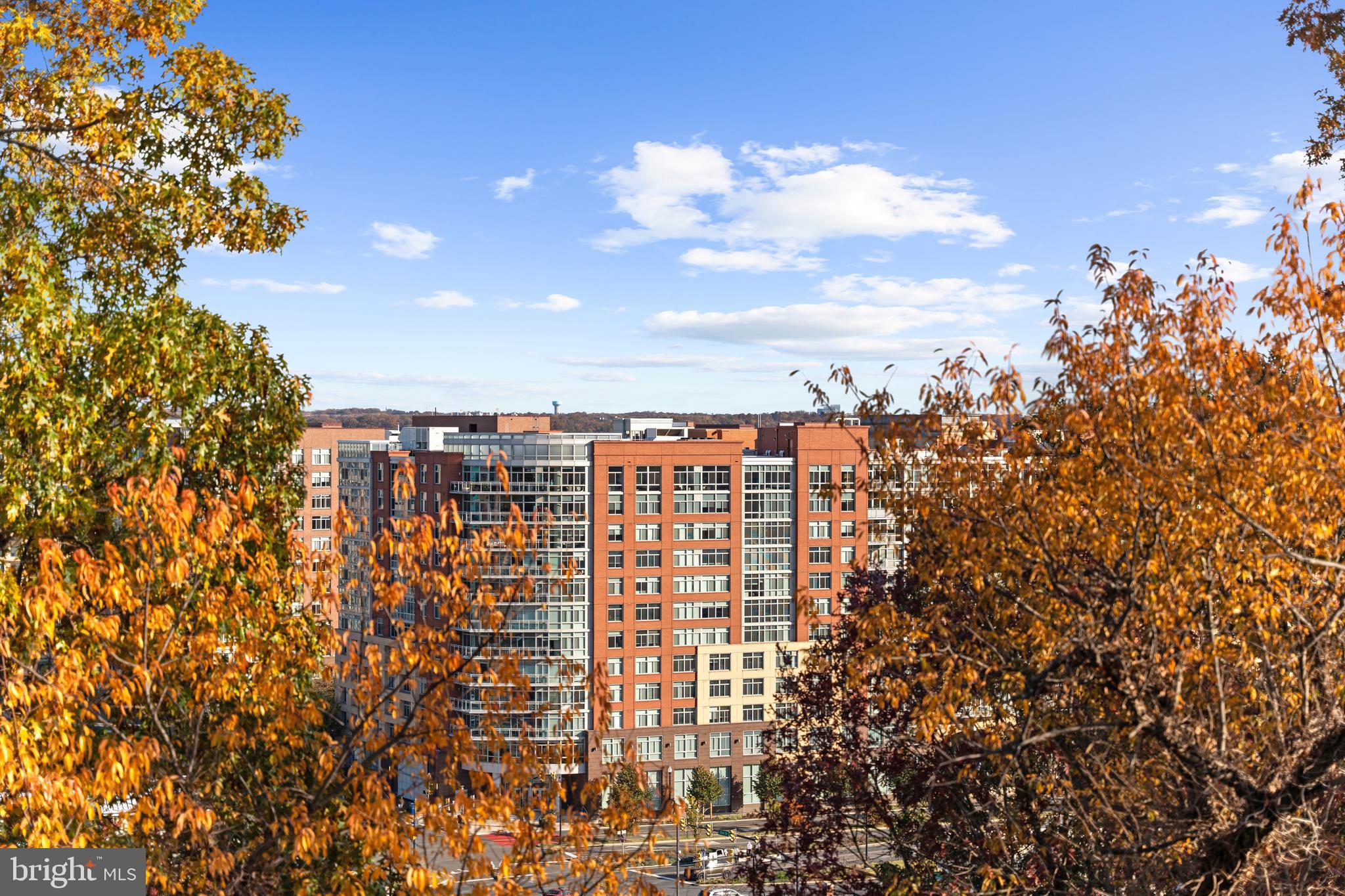 OAKCREST - Residential