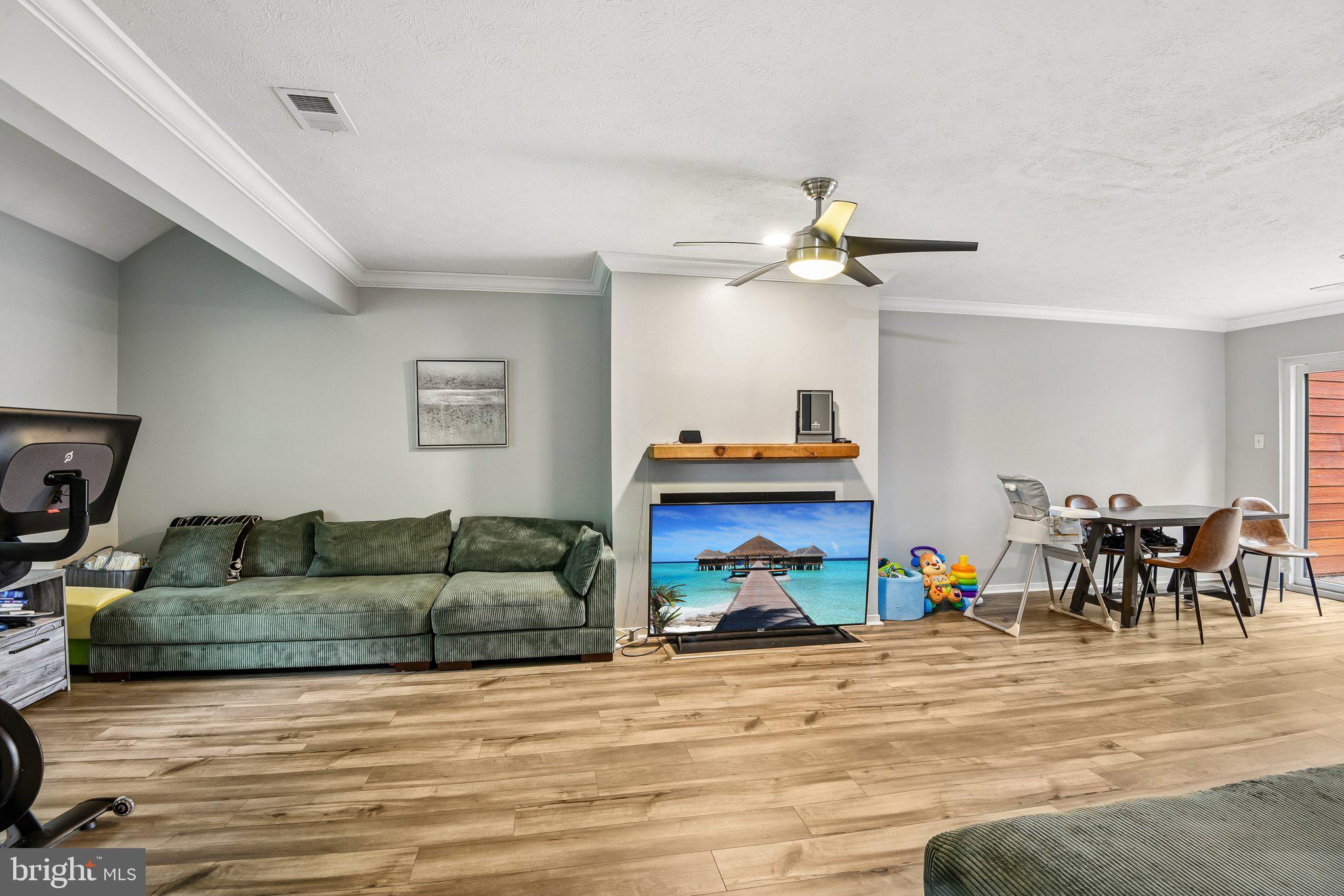 PINES AT DICKINSON CONDOMINIUM - Residential