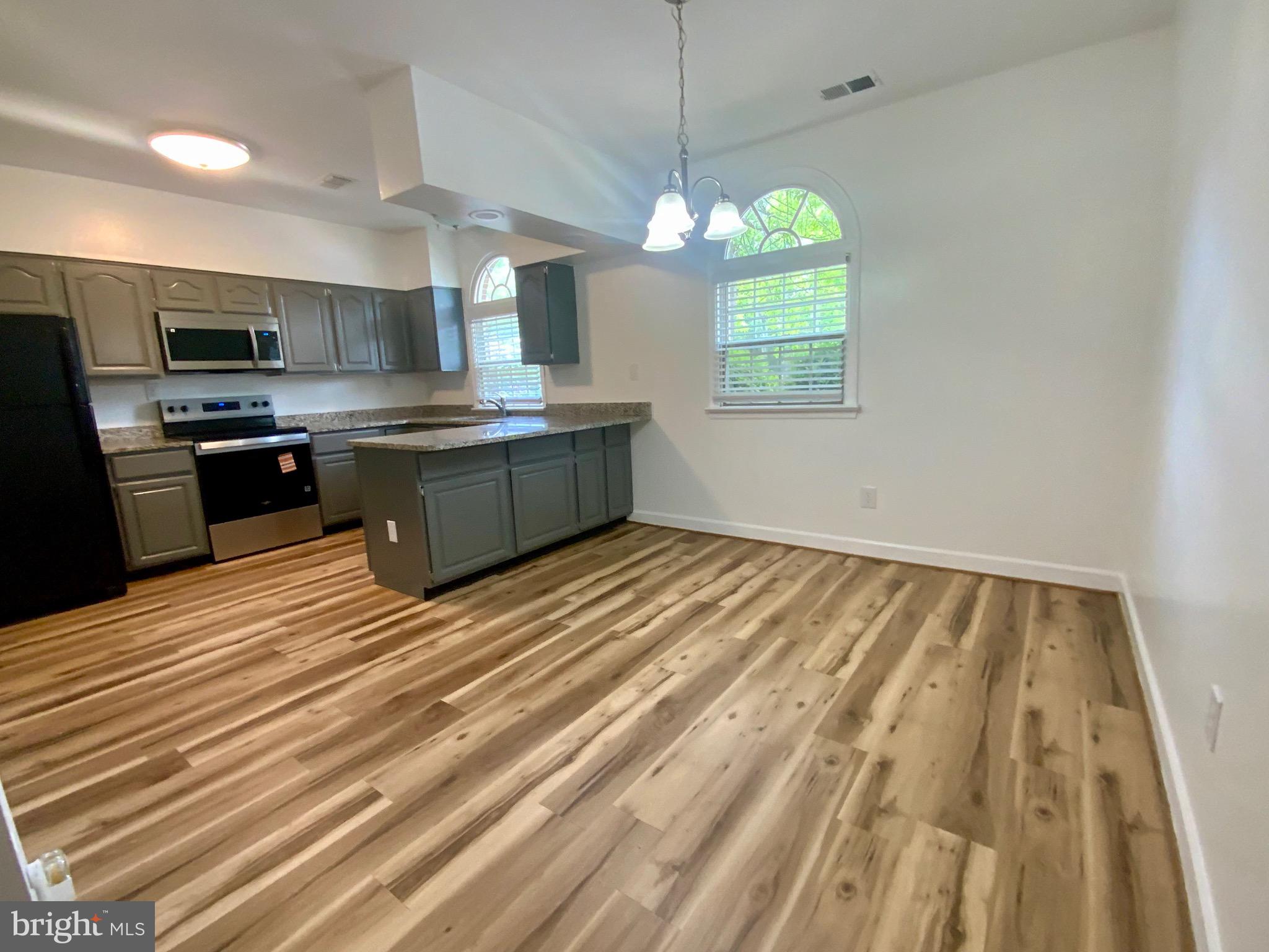 HICKORY RIDGE LA PLATA - Residential
