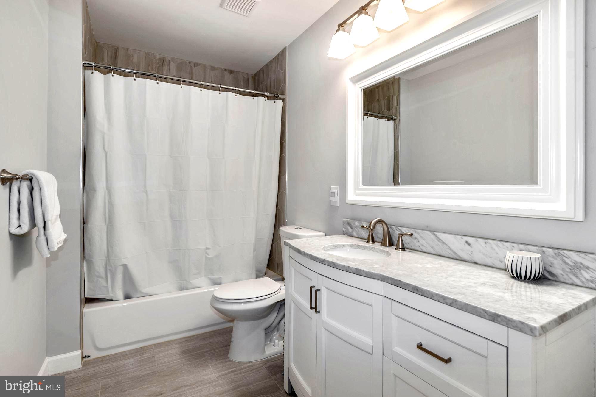 CAMBRIA - Residential