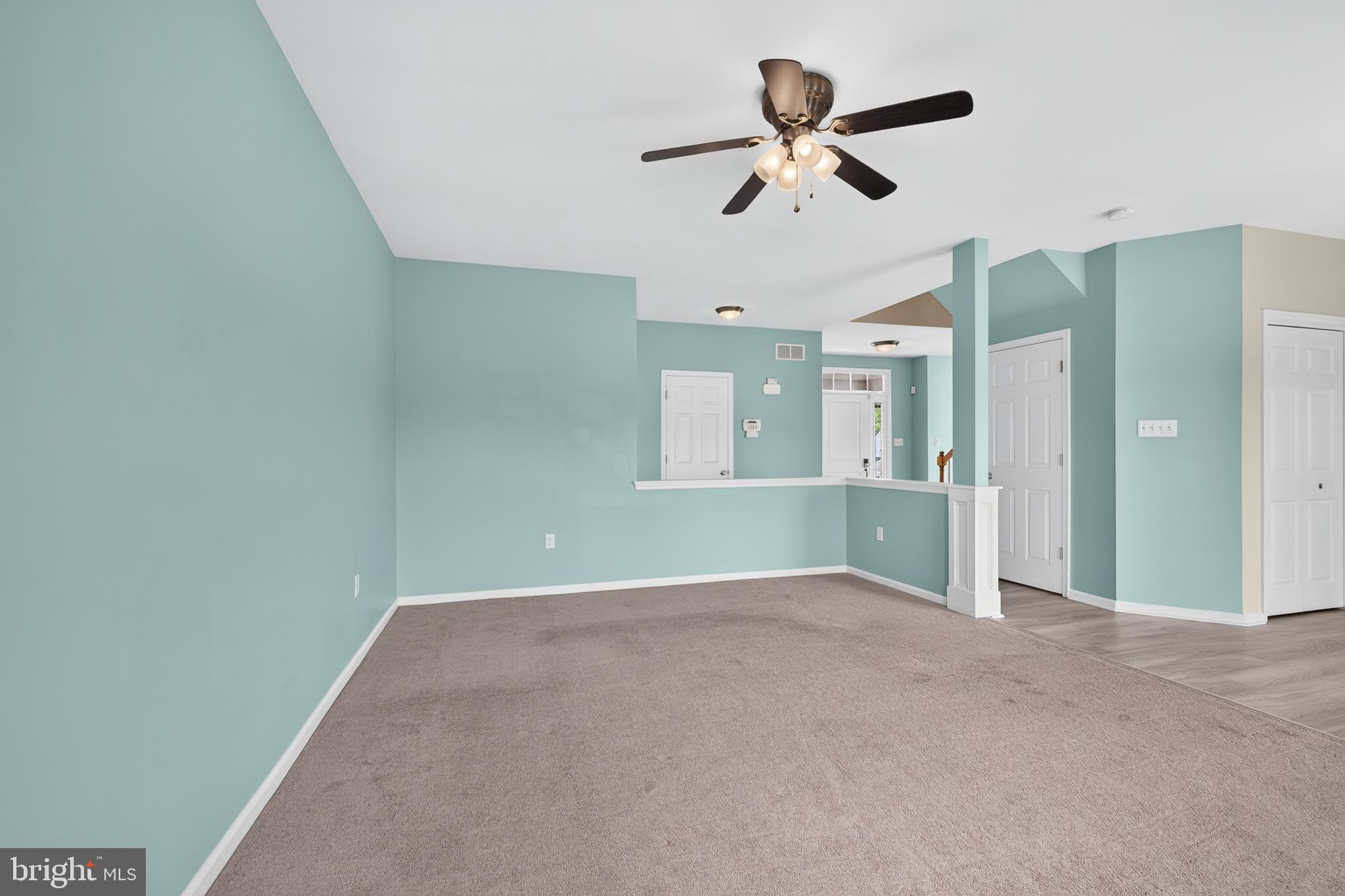 FAIRWAYS AT ODESSA N - Residential