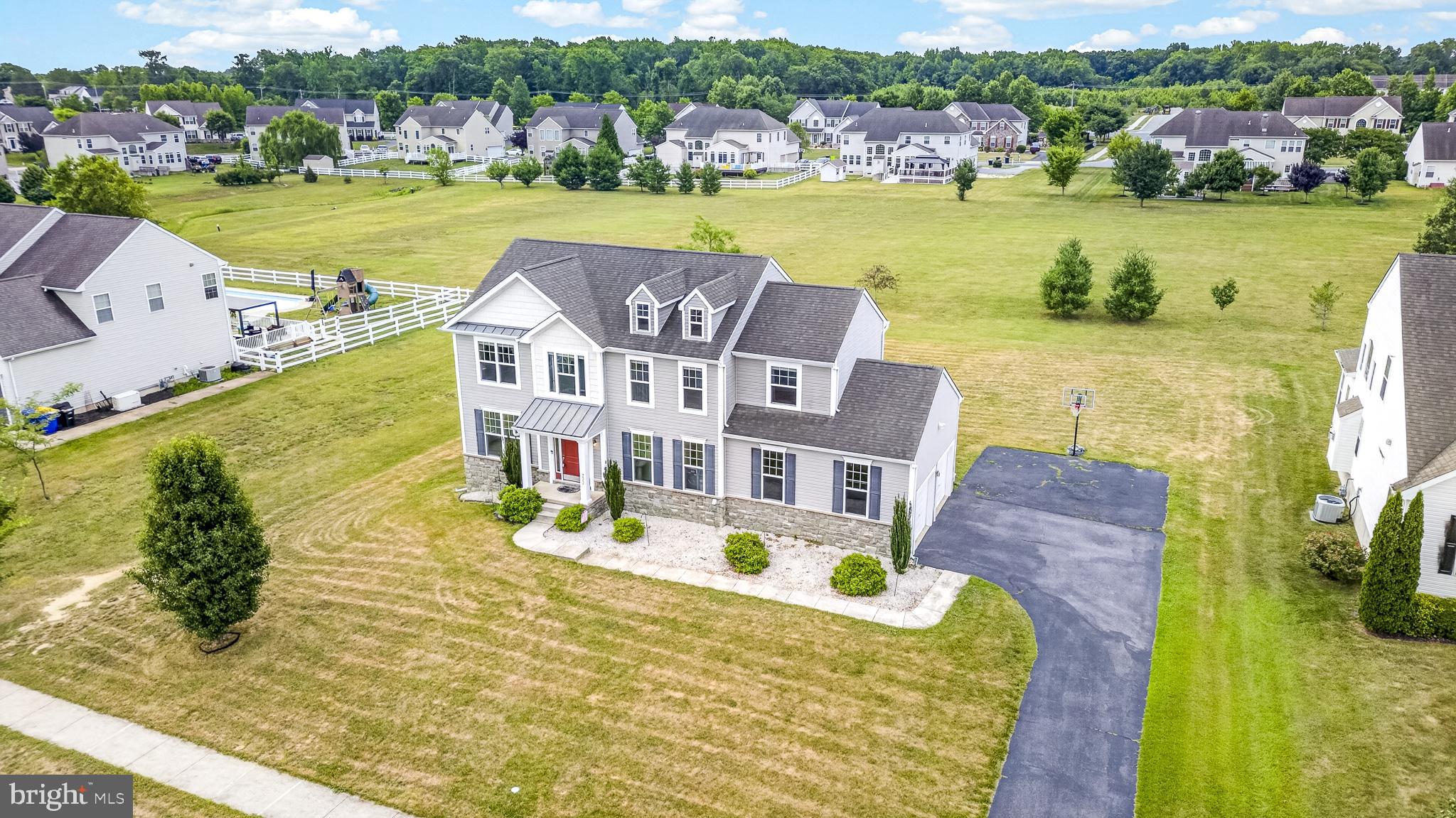 FAIRWAYS AT ODESSA N - Residential